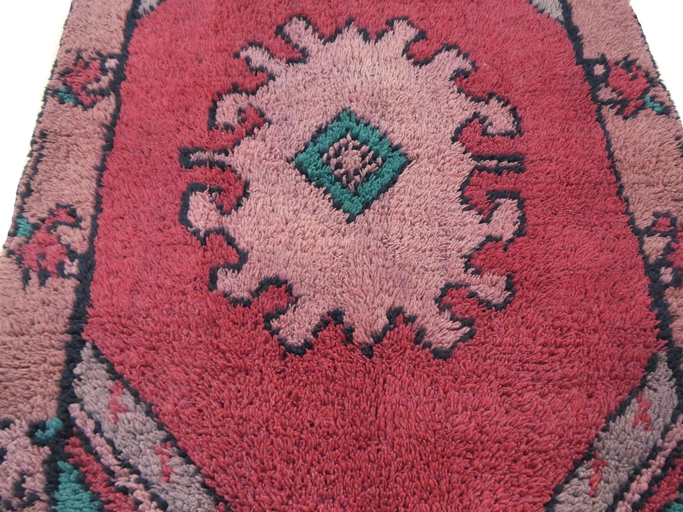 Turkish Midcentury Anatolian Tulu Rug  2'8 x 6'5 For Sale