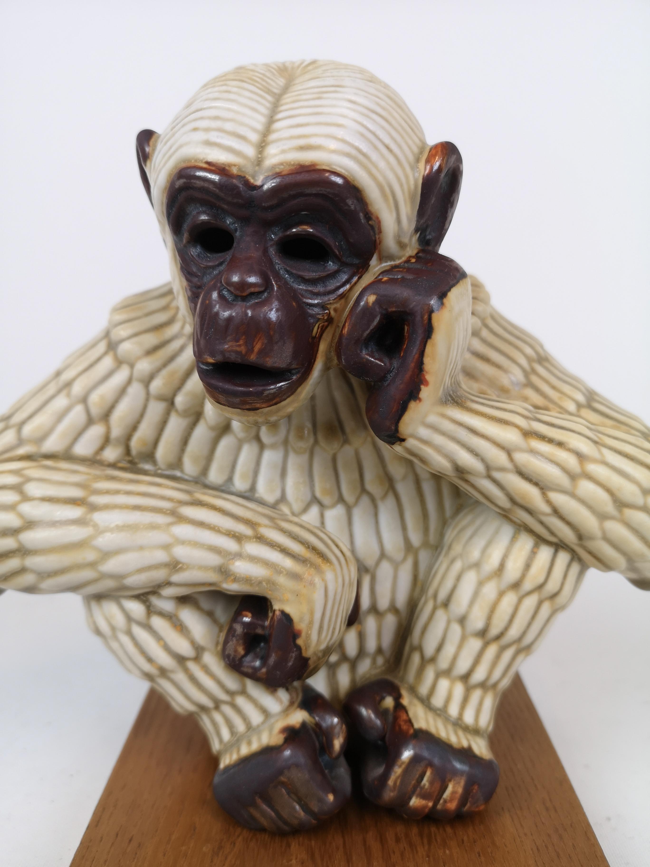 Midcentury Ape Sculpture Rörstrand Gunnar Nylund, Sweden In Good Condition In Hillringsberg, SE