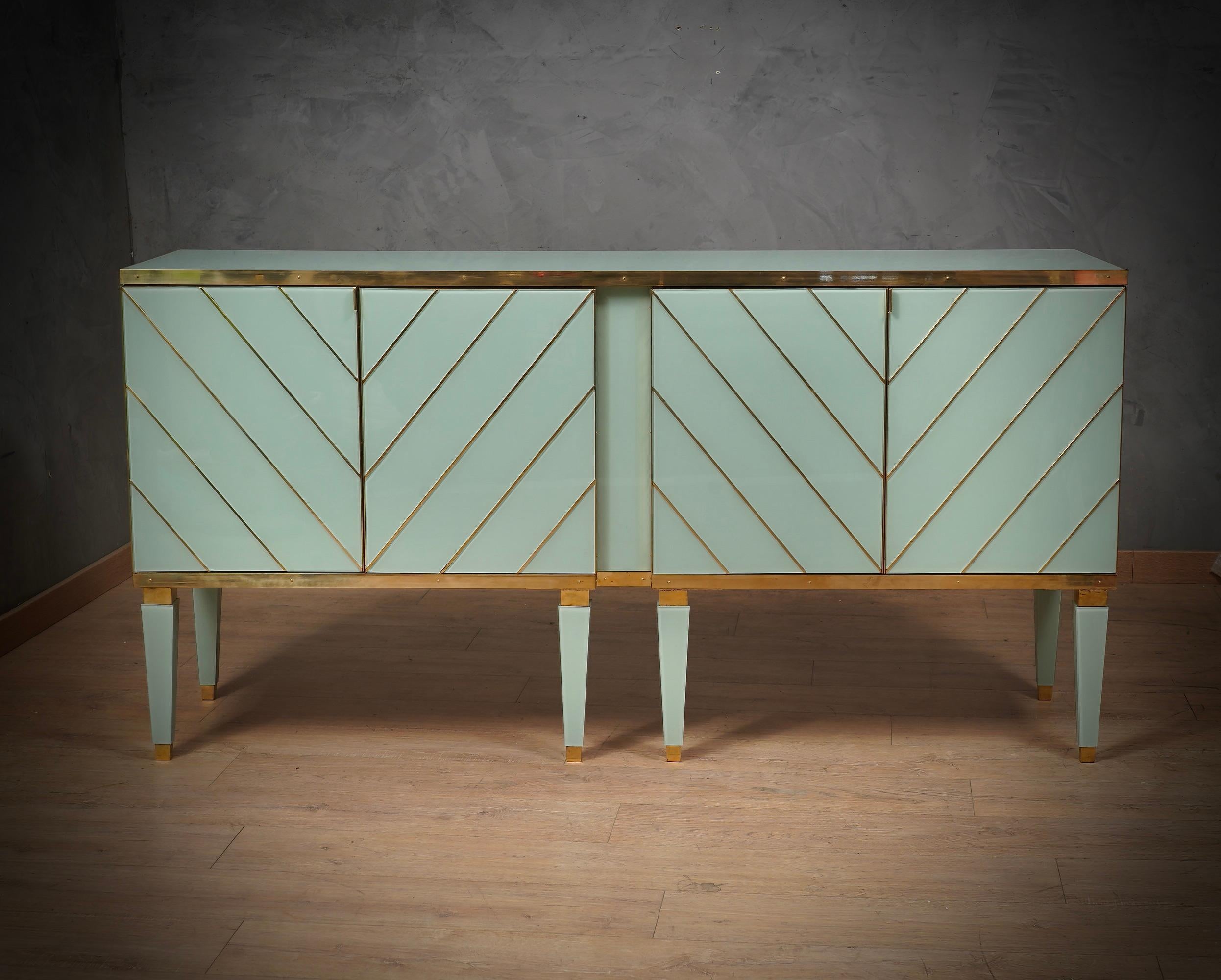MidCentury Aqua Green Art Glass and Brass Italian Sideboard Credenza, 1980 In Good Condition For Sale In Rome, IT