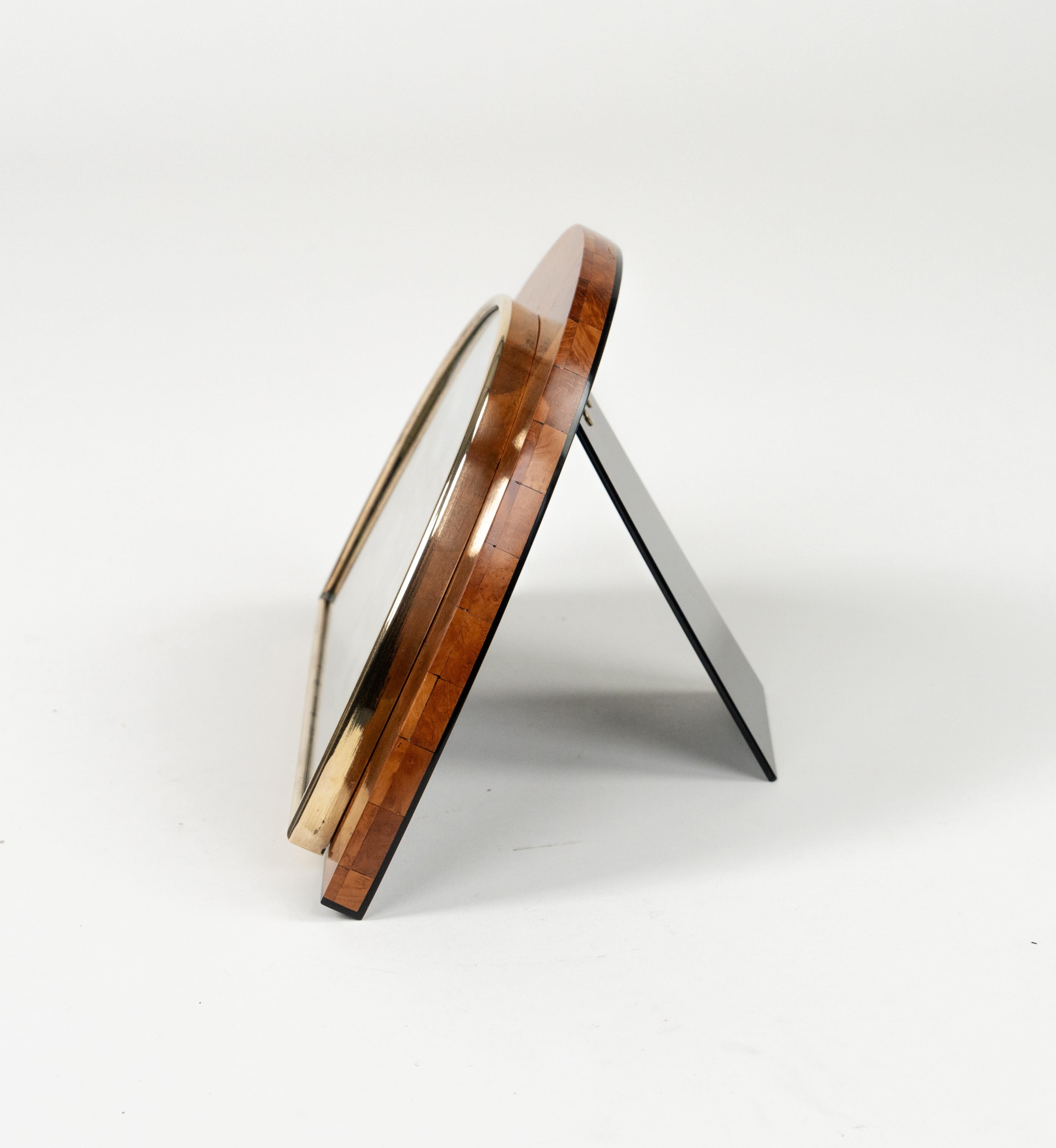 Marco arqueado de mediados de siglo en madera, latón y cristal, Italia Años 60 en venta 1