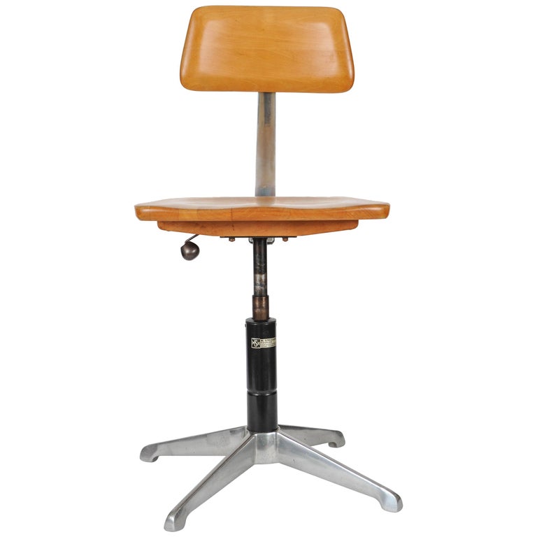 Midcentury Architect's Chair made of Stainless Steel and Wood named Sedus sur 1stDibs