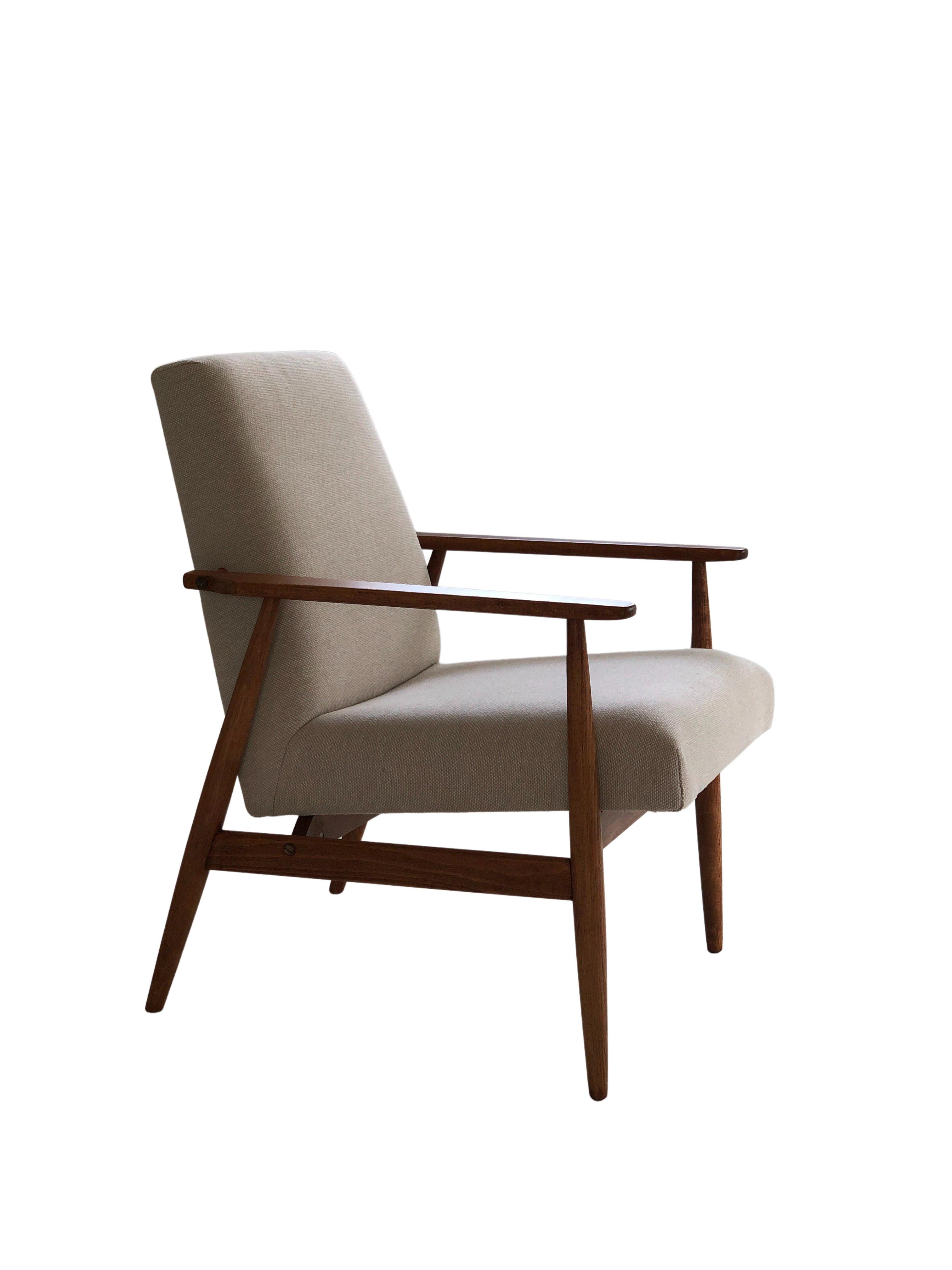 Mid-Century Modern Midcentury Armchair by Henryk Lis in Beige Cotton Linen Upholstery, 1960s For Sale