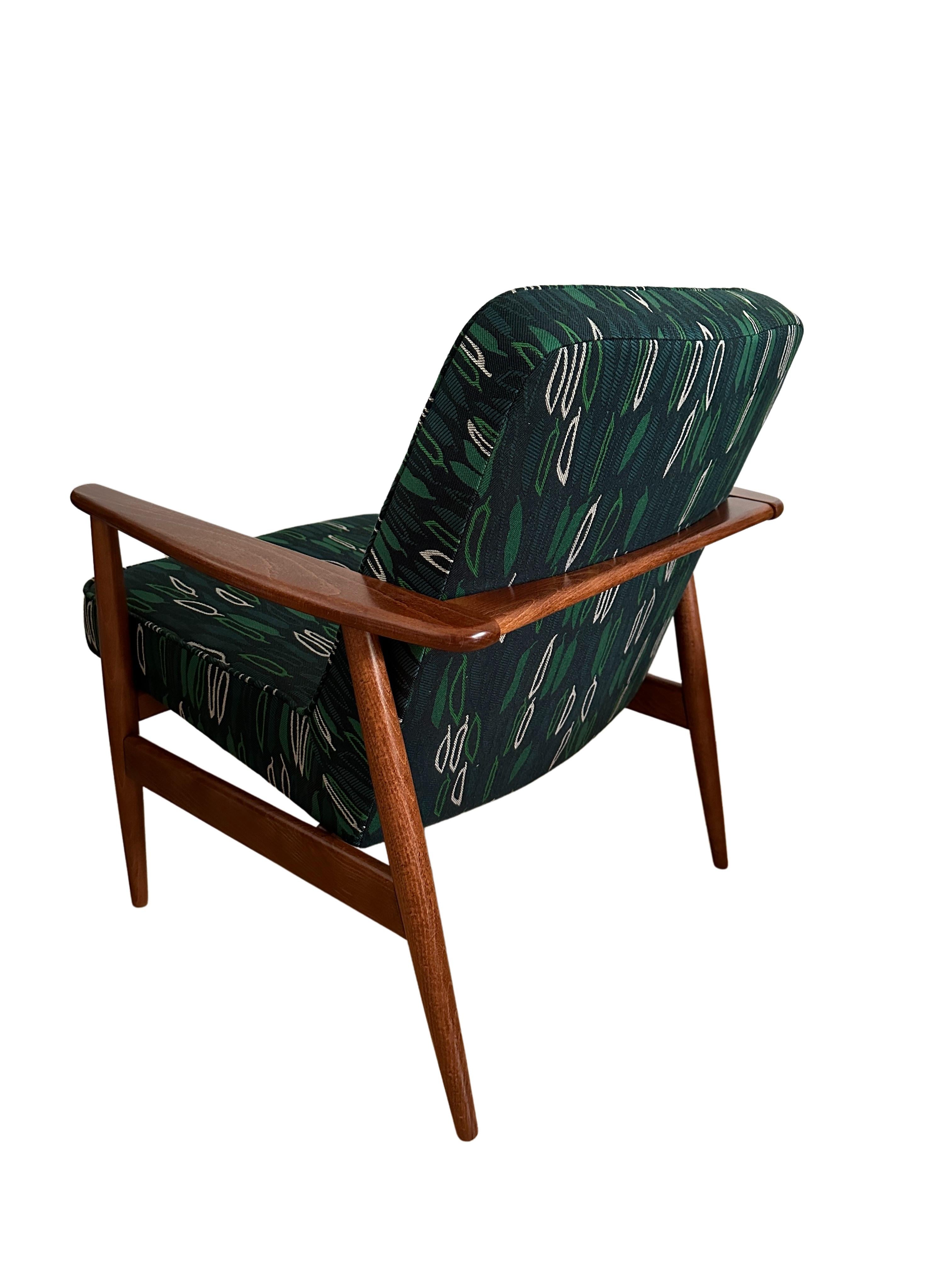 Sessel aus der Mitte des Jahrhunderts, von Juliszu Kędziorek aus grünem Jacquard, Polen, 1960er Jahre im Angebot 3