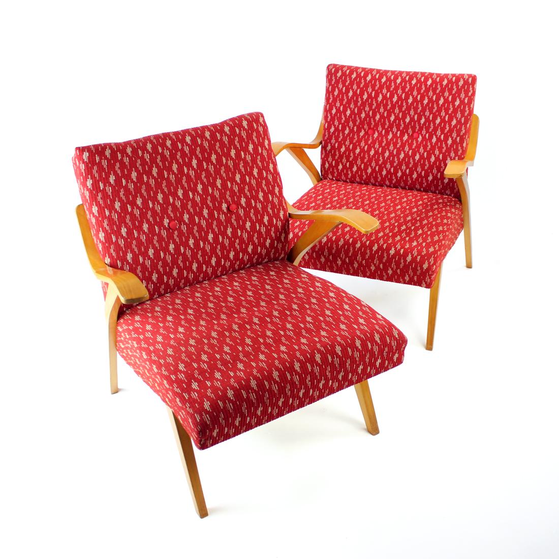 Midcentury Armchair in Original Red Fabric & Blonde Wood, Czechoslovakia, 1960s For Sale 6