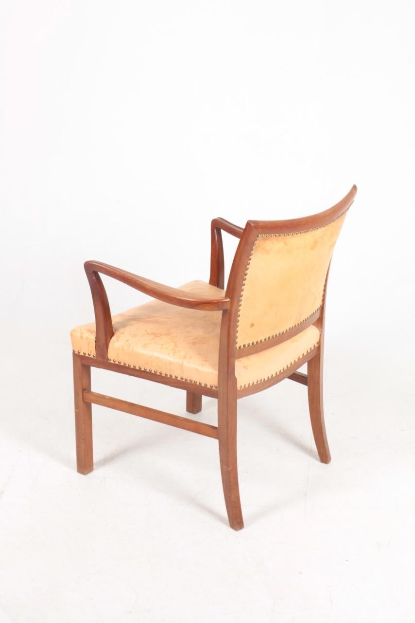 Midcentury Armchair in Patinated Leather, Danish Design, 1950s For Sale 2