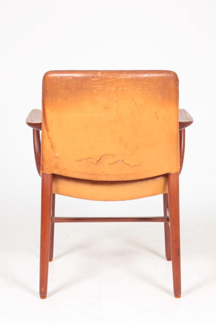 Midcentury Armchair in Teak and Patinated Leather, Danish Cabinetmaker 1950s 1