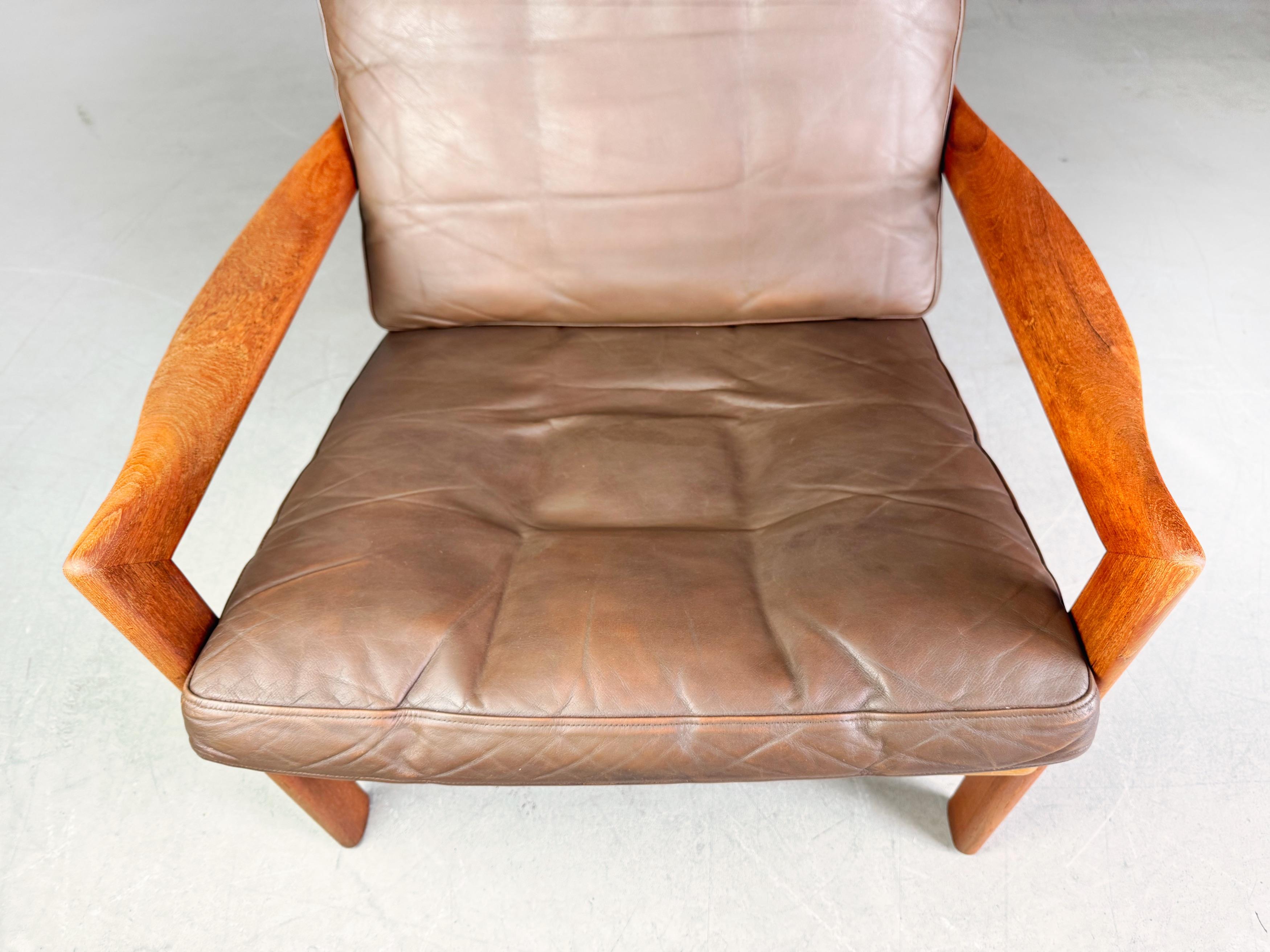 Midcentury Sessel Niels Eilersen Illum Wikkelsø Hochlehner Ottomane im Angebot 2