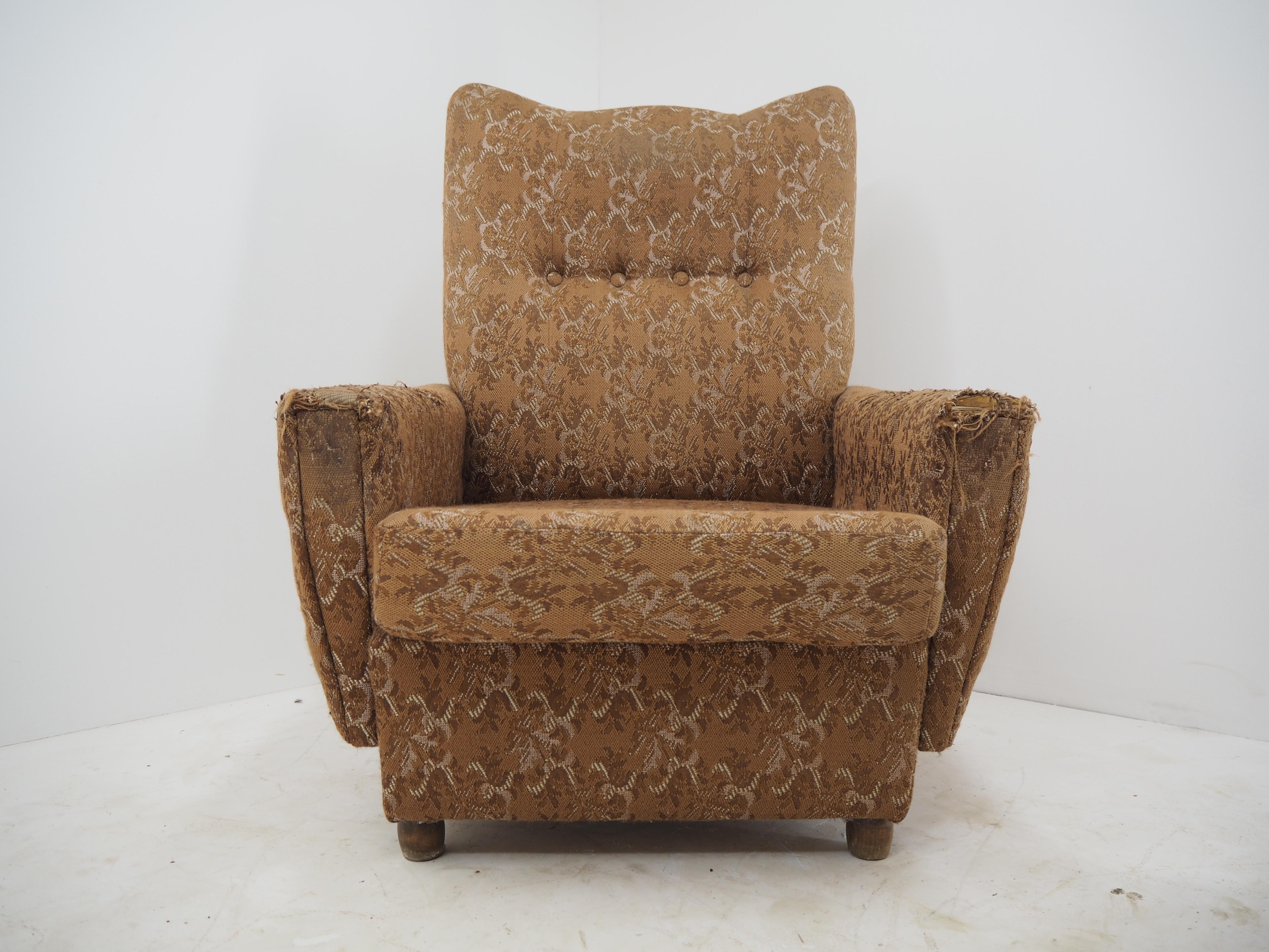 Mid-20th Century Midcentury Armchair with Footstool, 1960s For Sale