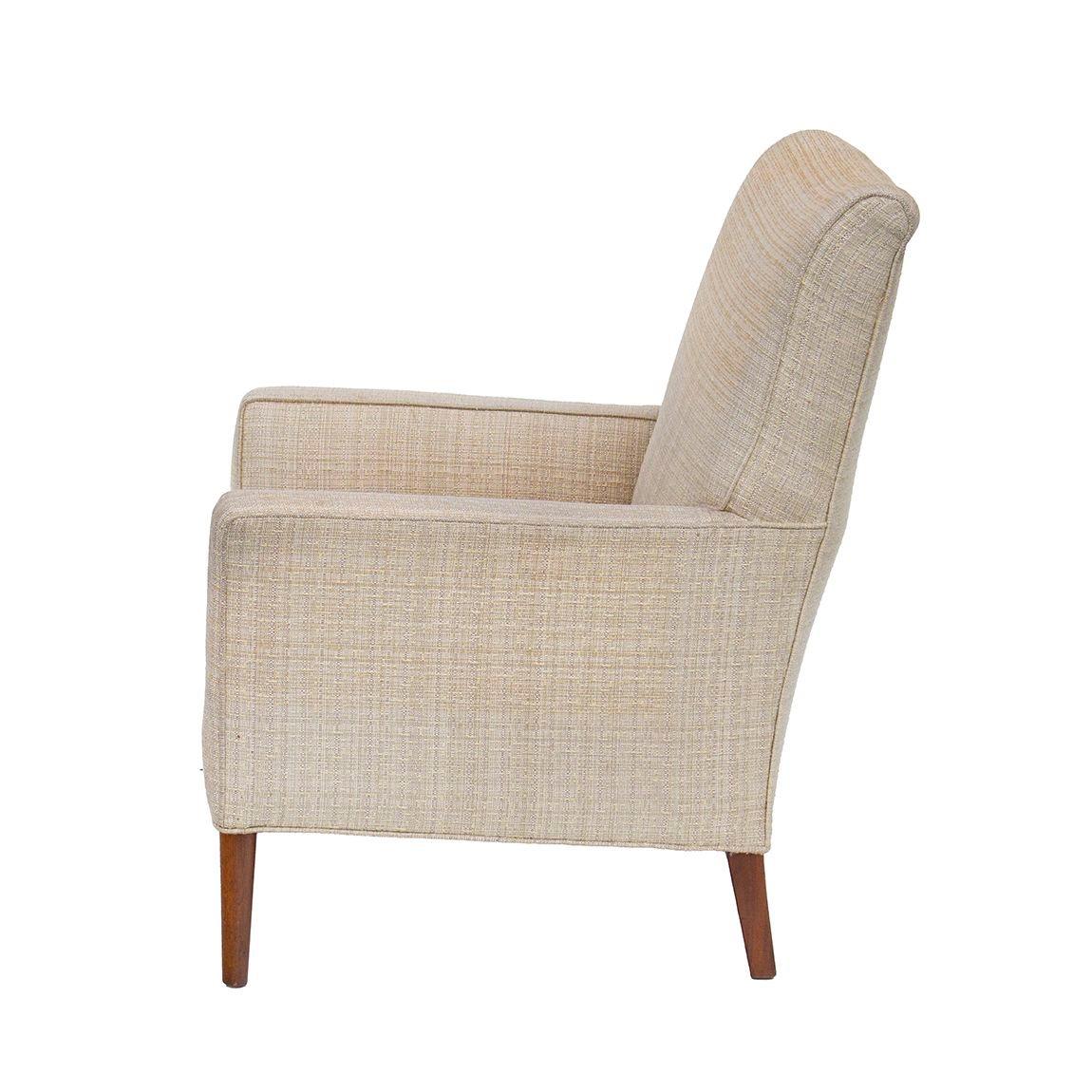 American Midcentury Armchair with nice Moderate Scale For Sale