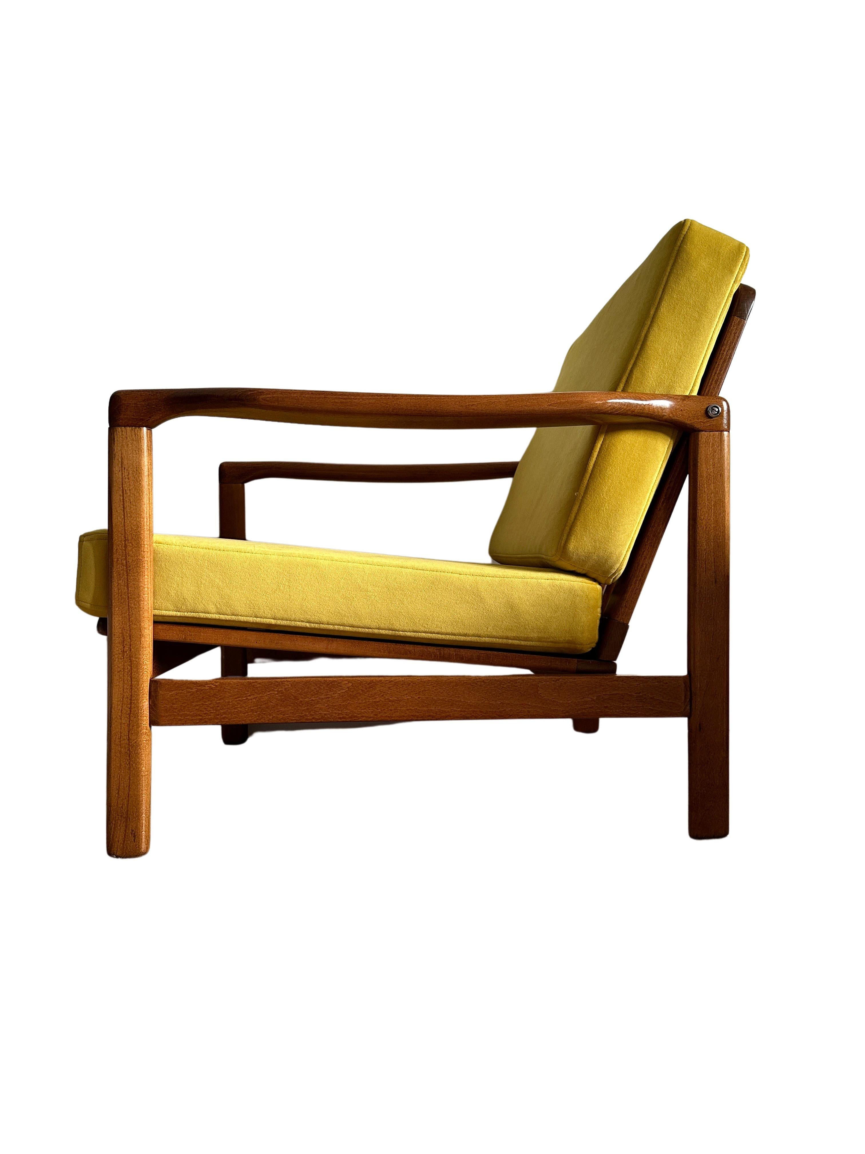 20th Century Midcentury Armchair, Yellow Velvet Upholstery, Poland, 1960s