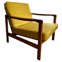 Midcentury Armchair, Yellow Velvet Upholstery, Poland, 1960s