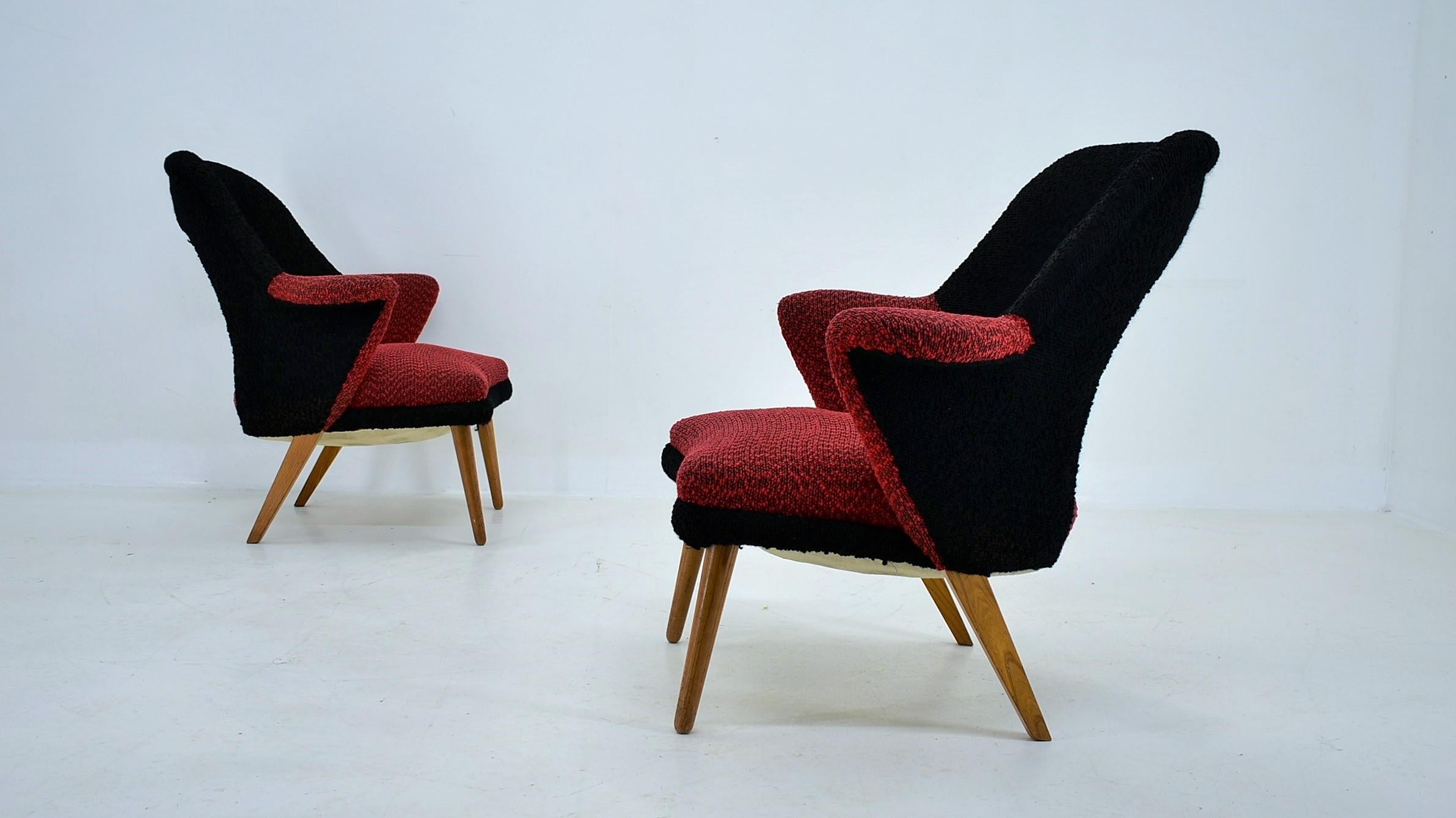 Midcentury Armchairs Designed by Miroslav Navrátil, 1969s For Sale 3
