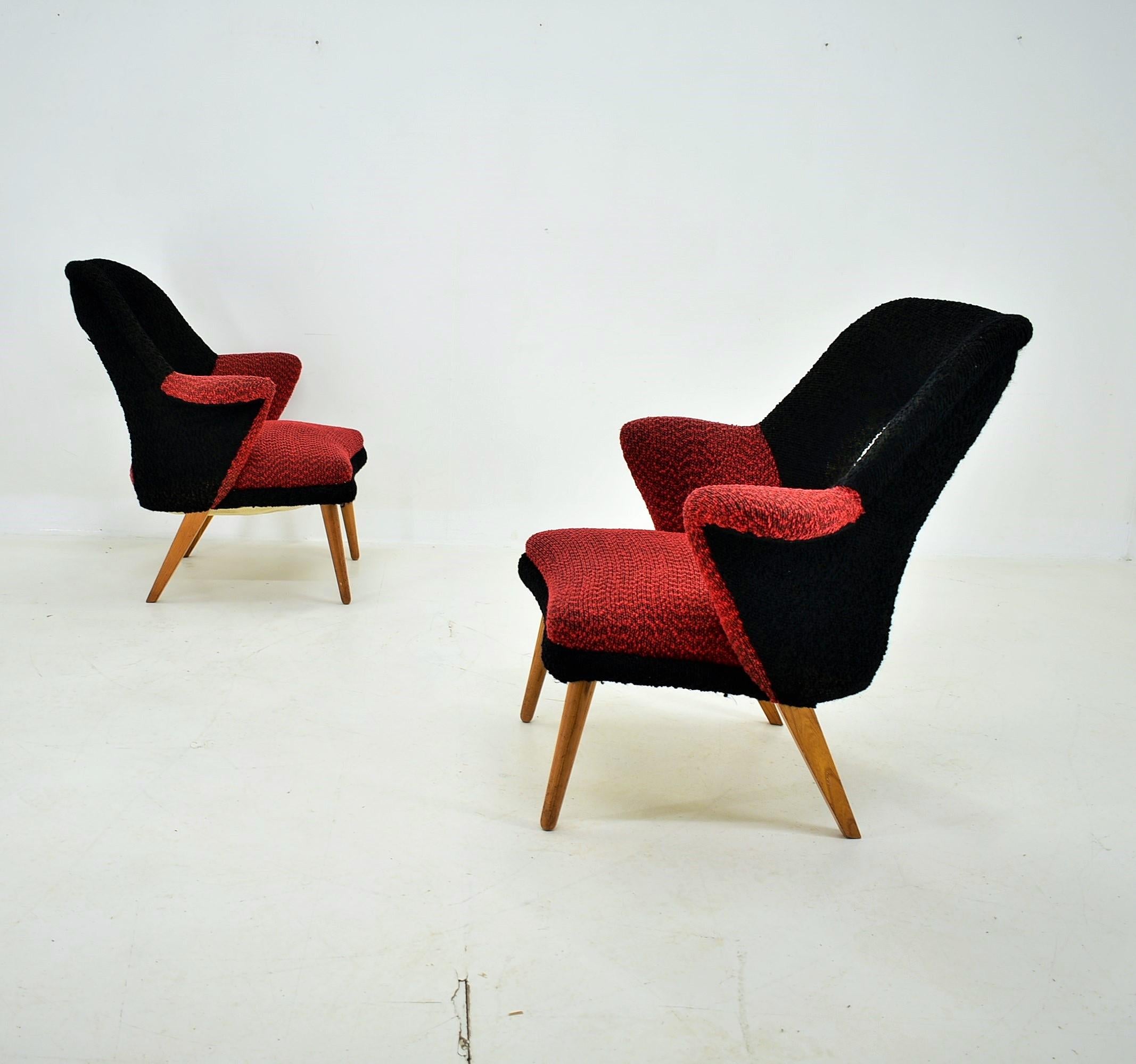 Midcentury Armchairs Designed by Miroslav Navrátil, 1969s For Sale 4