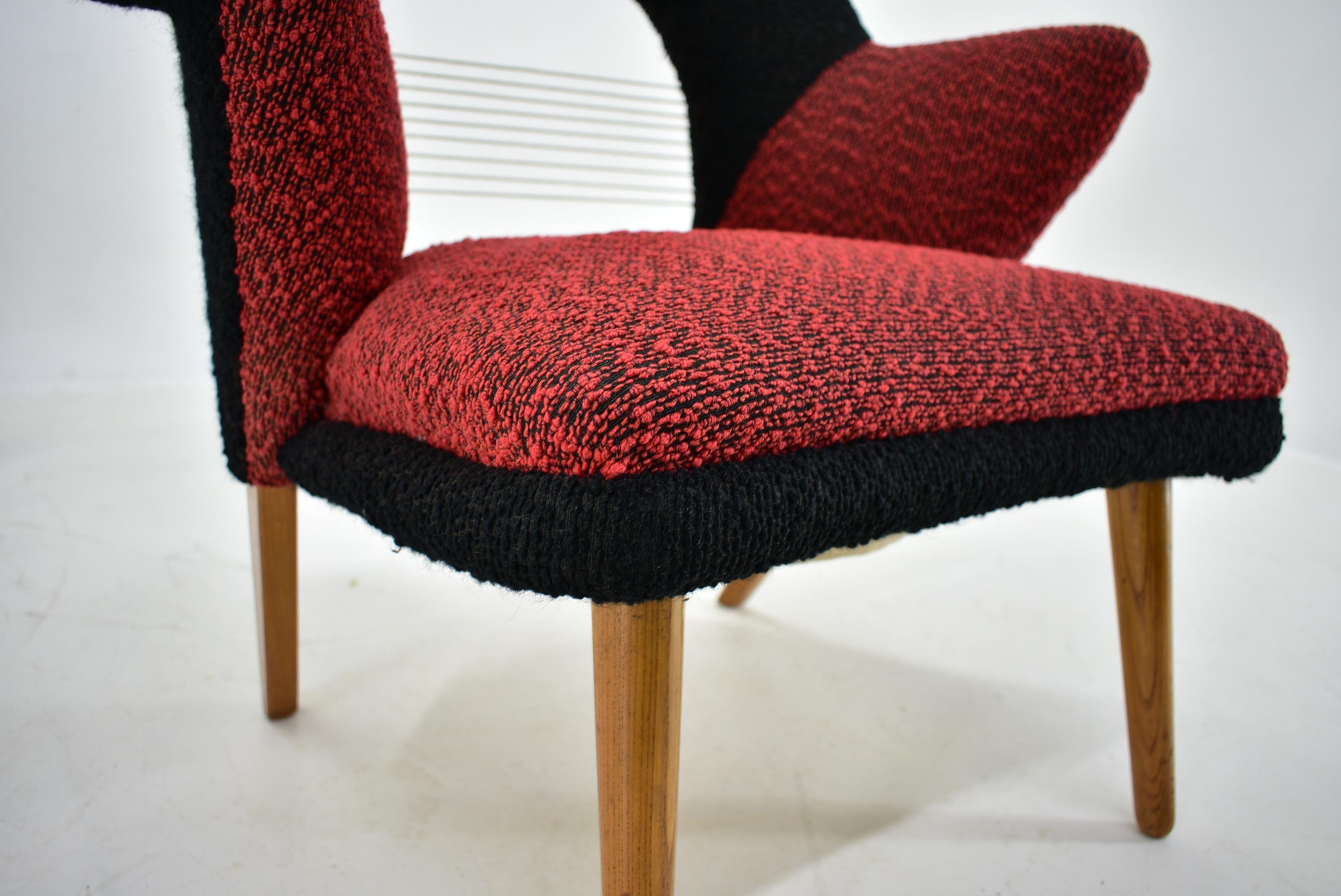 Midcentury Armchairs Designed by Miroslav Navrátil, 1969s For Sale 2