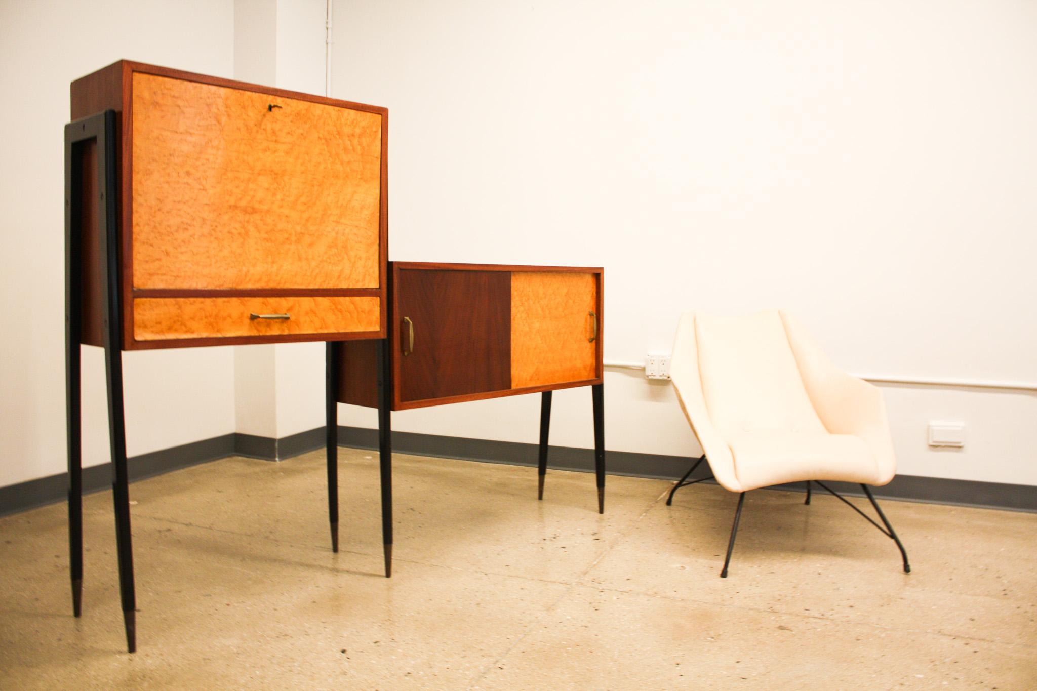 Midcentury Armchairs in White Leather & Iron Base by Carlo Hauner, 1955, Brazil For Sale 8