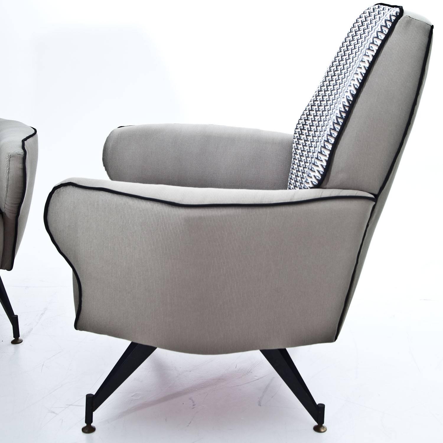 Midcentury Armchairs, Italy In Excellent Condition For Sale In Greding, DE