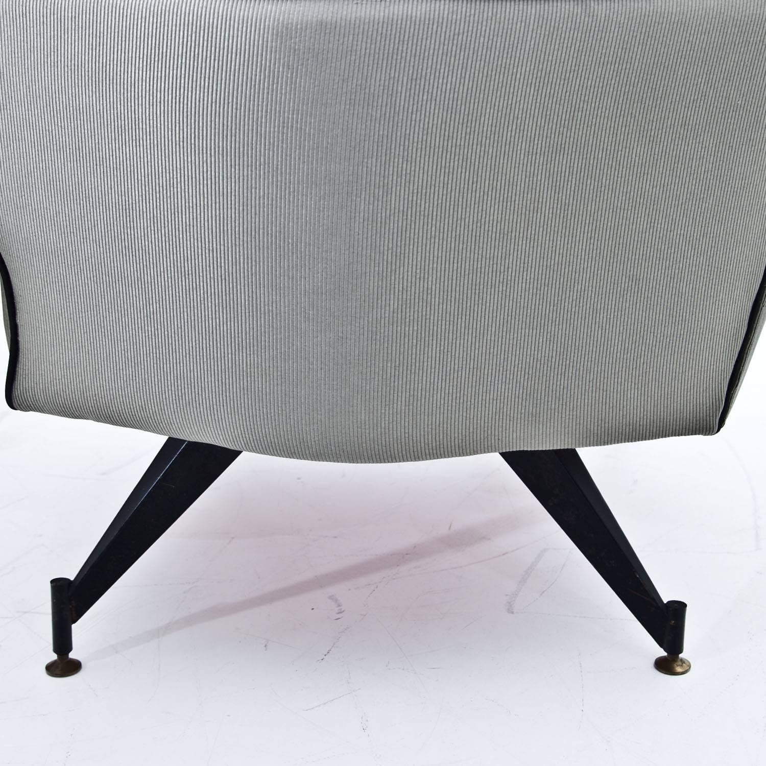 Midcentury Armchairs, Italy For Sale 1