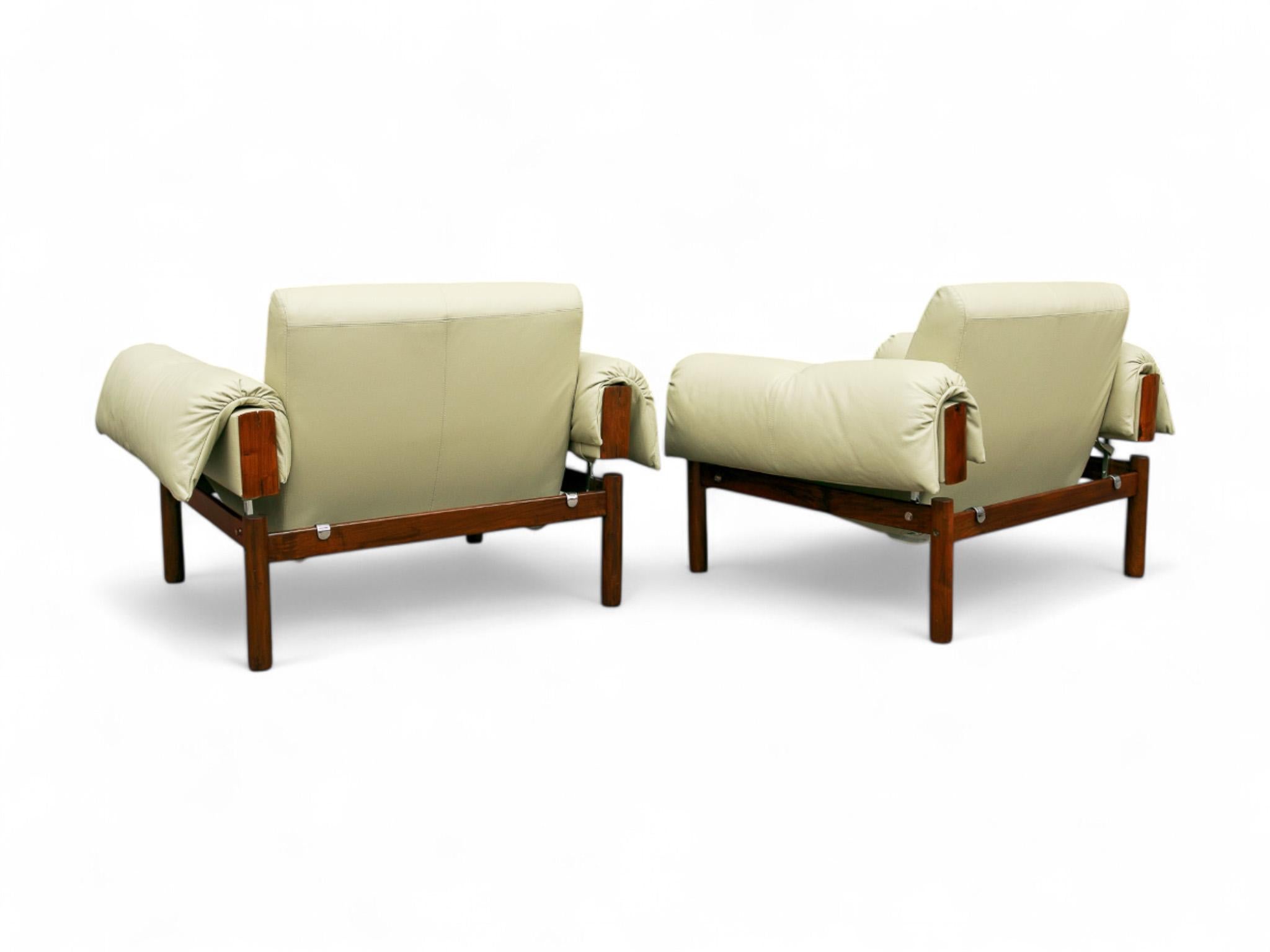 Brazilian Midcentury Armchairs MP-13 by Percival Lafer in Hardwood & Beige Leather, Brazil