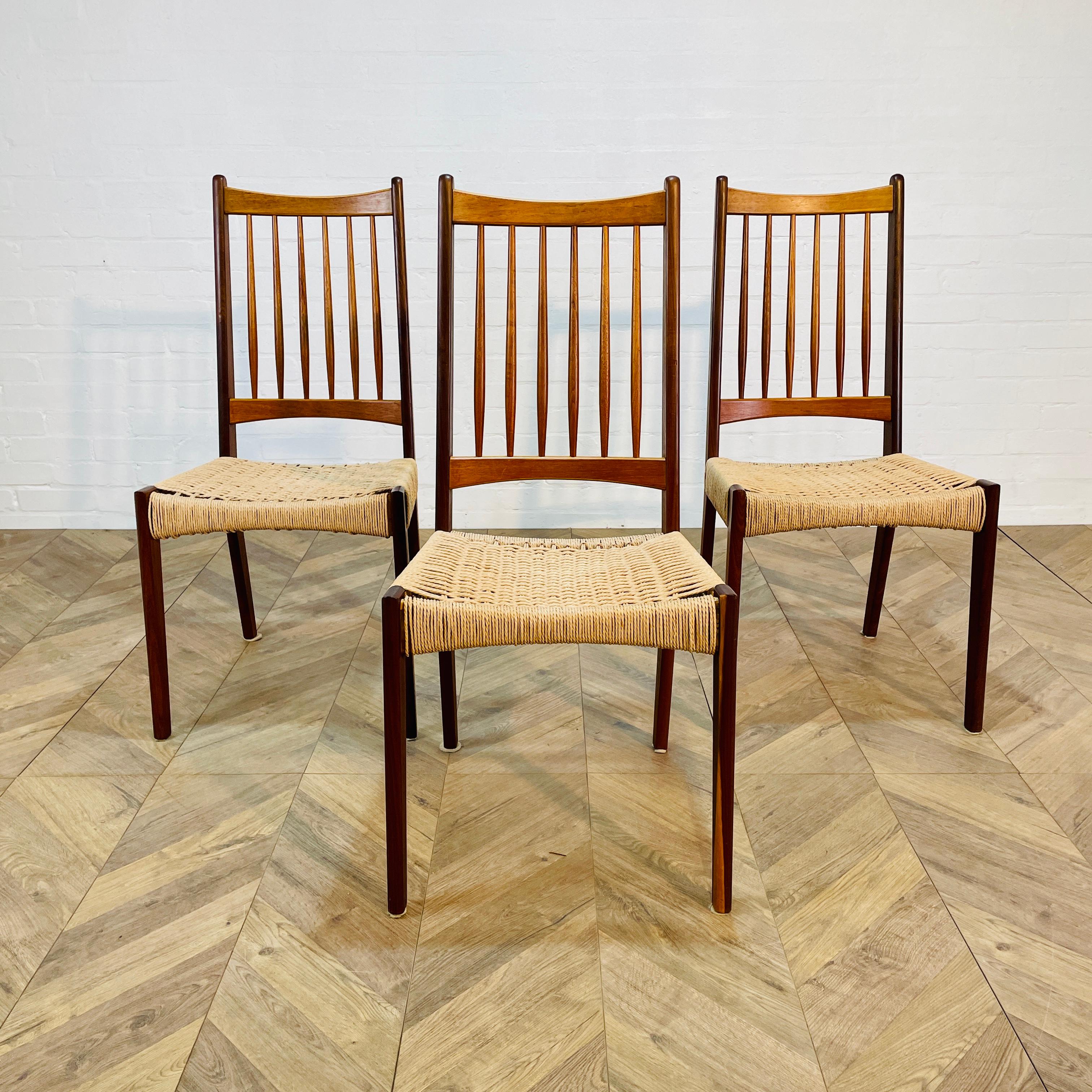 Papercord Midcentury Arne Hovmand Olsen for Mogens Kold Danish Dining Chairs, Set of 3 For Sale