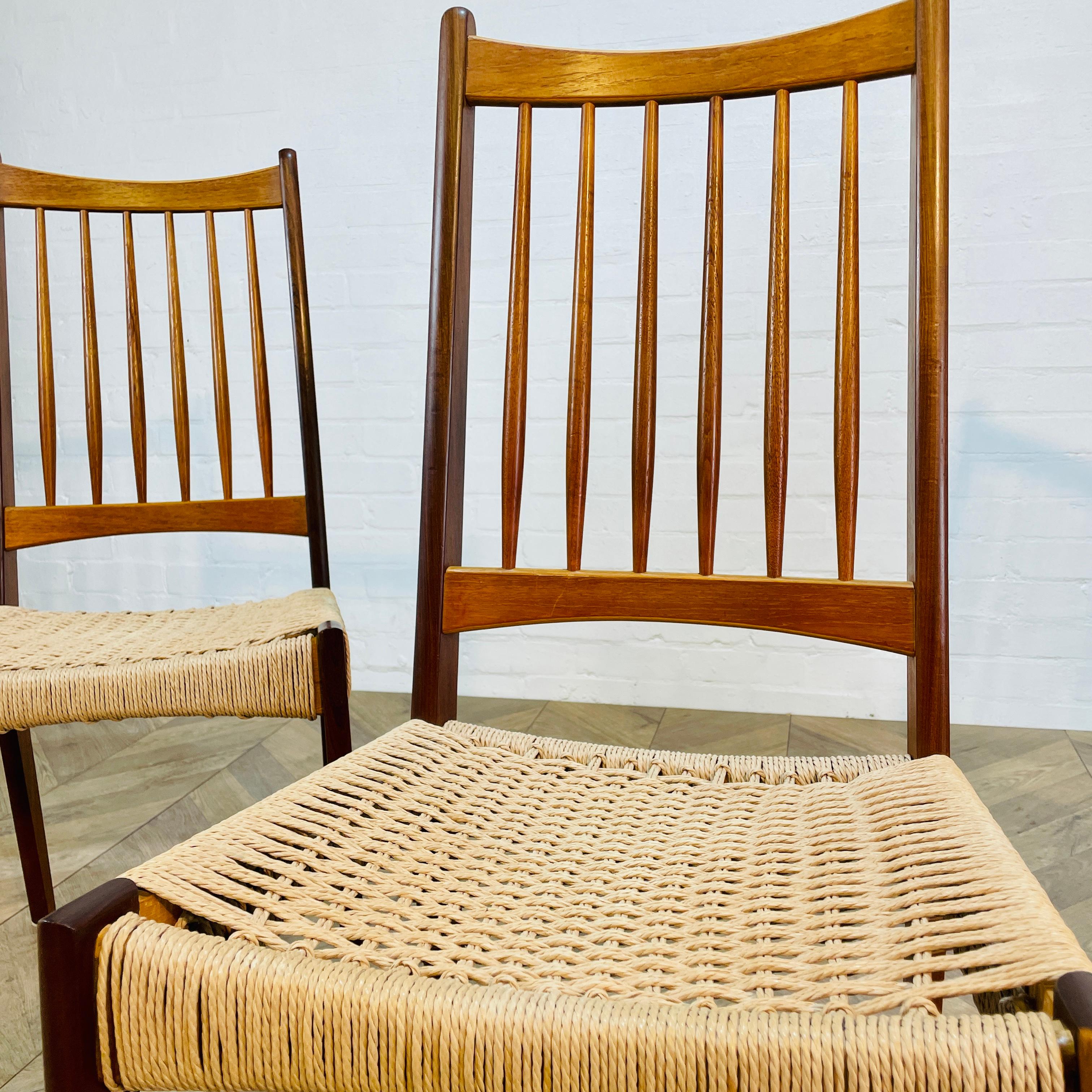Midcentury Arne Hovmand Olsen for Mogens Kold Danish Dining Chairs, Set of 3 For Sale 1