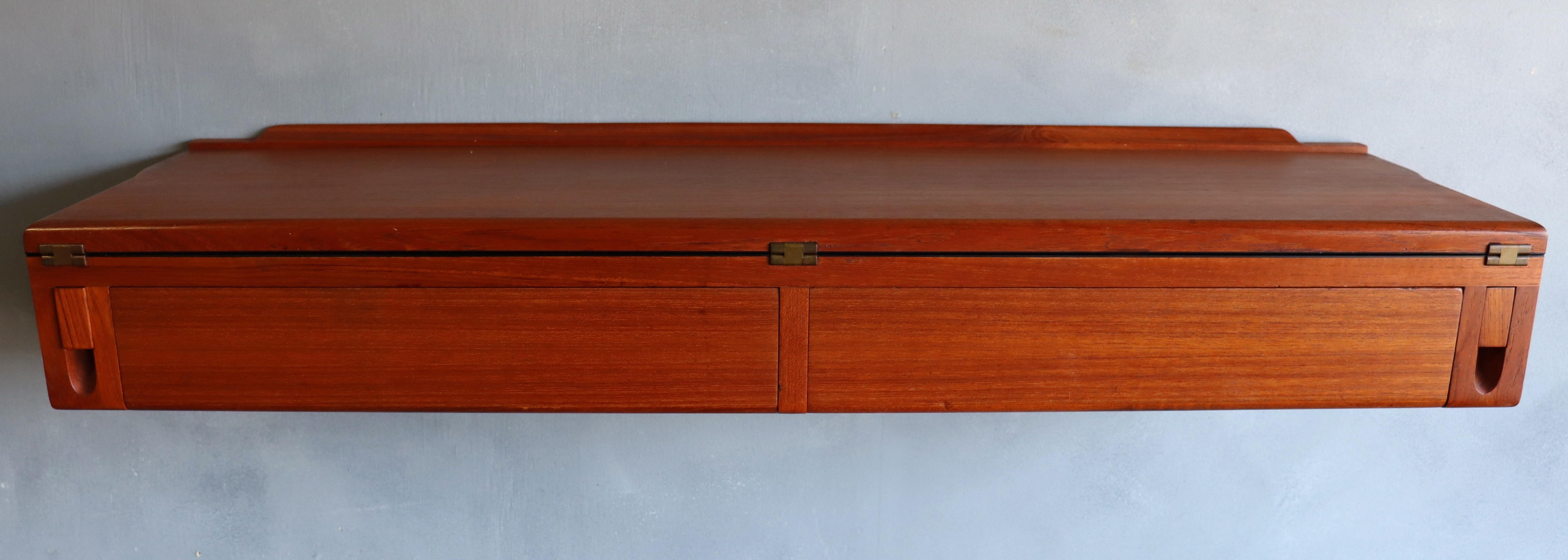 For your consideration is this wonderful multifunctional wall-mounted console, desk, or table. Featuring a flip top table with two drawers. When fully extended the top measures 23.