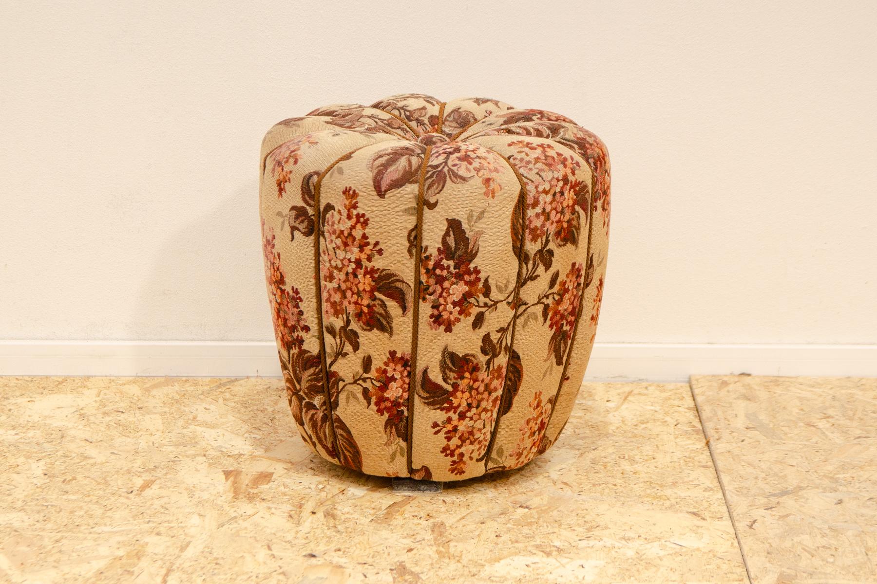 This mid-century pouffe (footstool) was designed by Jindrich Halabala and made by UP Závody in the 1950s. Cool retro chic. The upholstery showing slight signs of age and using, overall is in very good Vintage condition.
Dimensions: Height: 39 cm