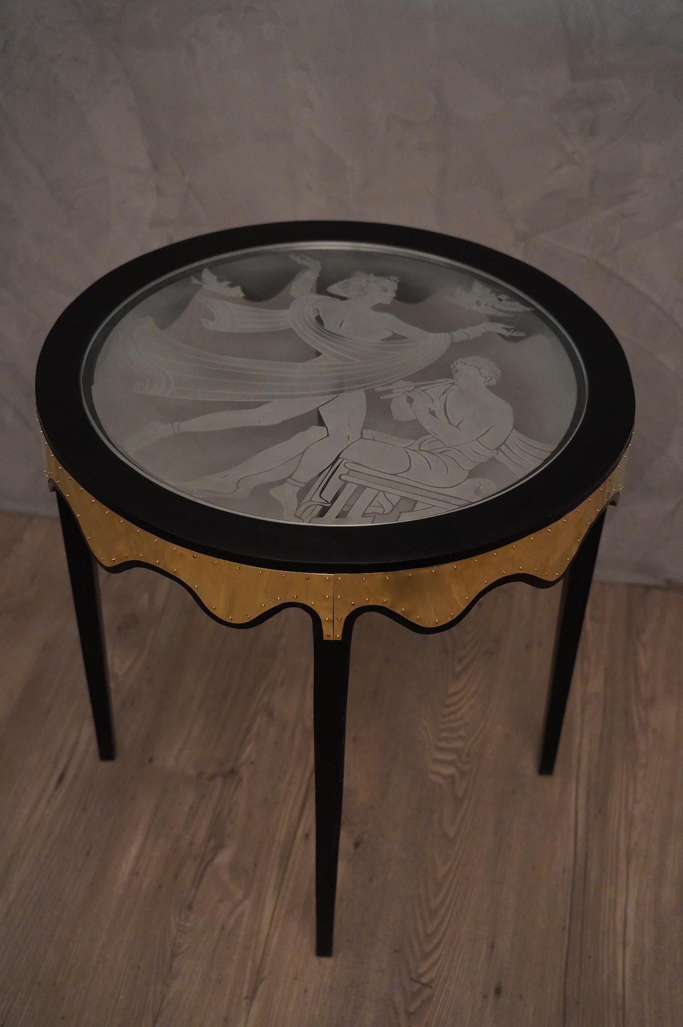 Midcentury Art Glass Black Shellac and Brass Italian Side Tables, 1950 For Sale 3