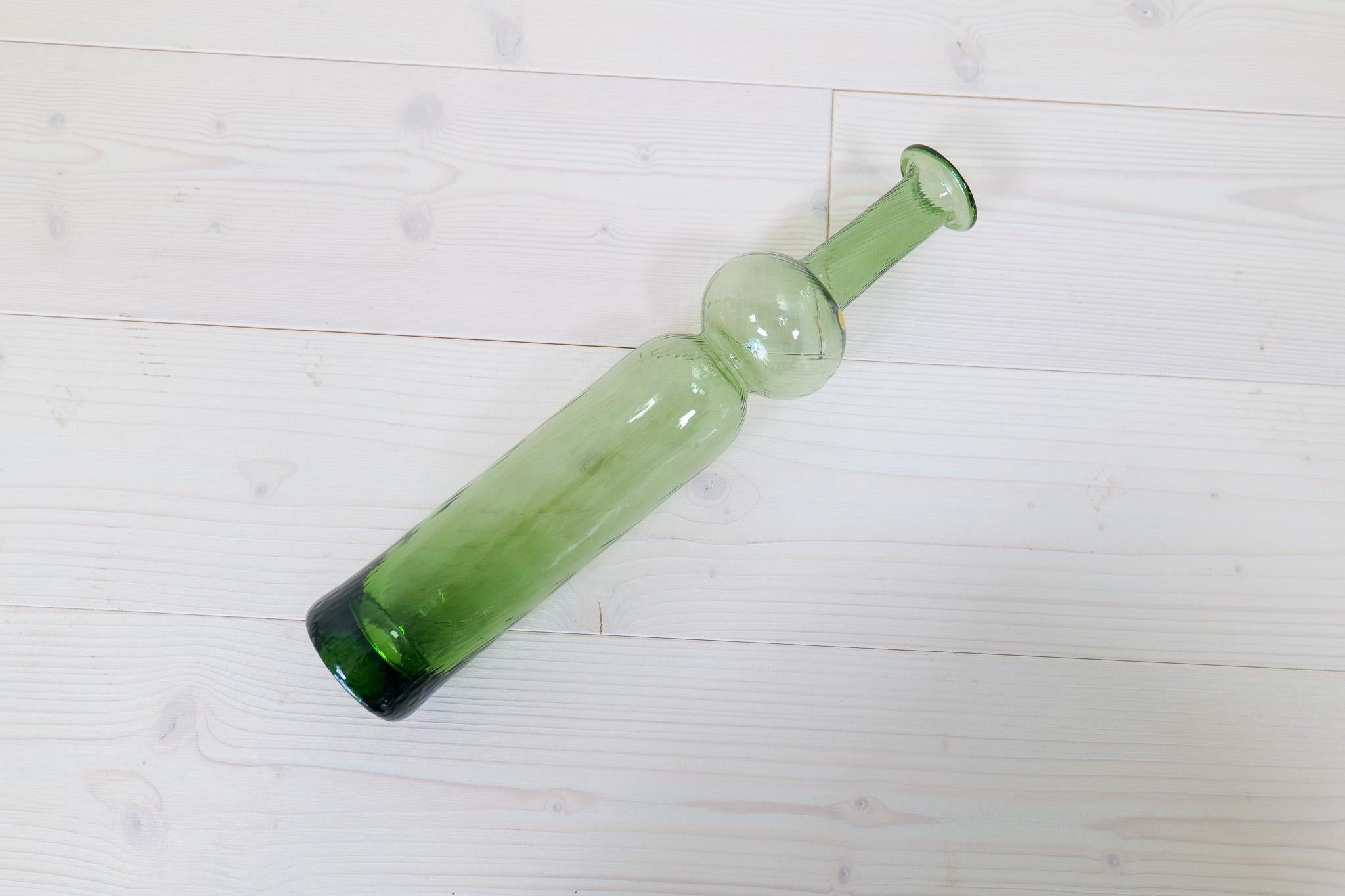 Midcentury Modern Glass Bottle Neptuna Nanny Still for Riihimäen Lasi, Finland For Sale 1