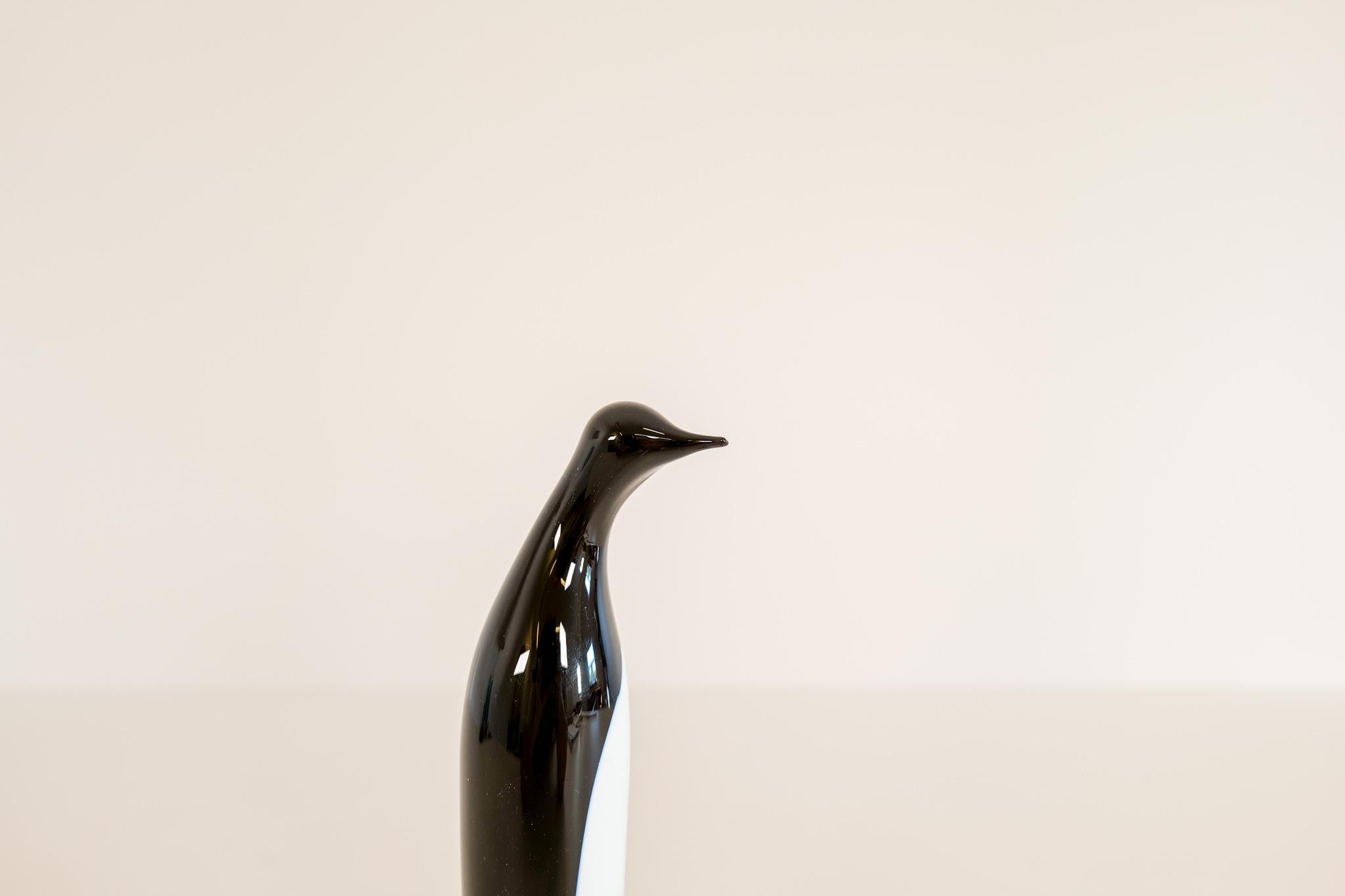 Midcentury Art Glass Penguin Kosta Vicke Lindstrand, 1950s, Sweden In Good Condition For Sale In Hillringsberg, SE