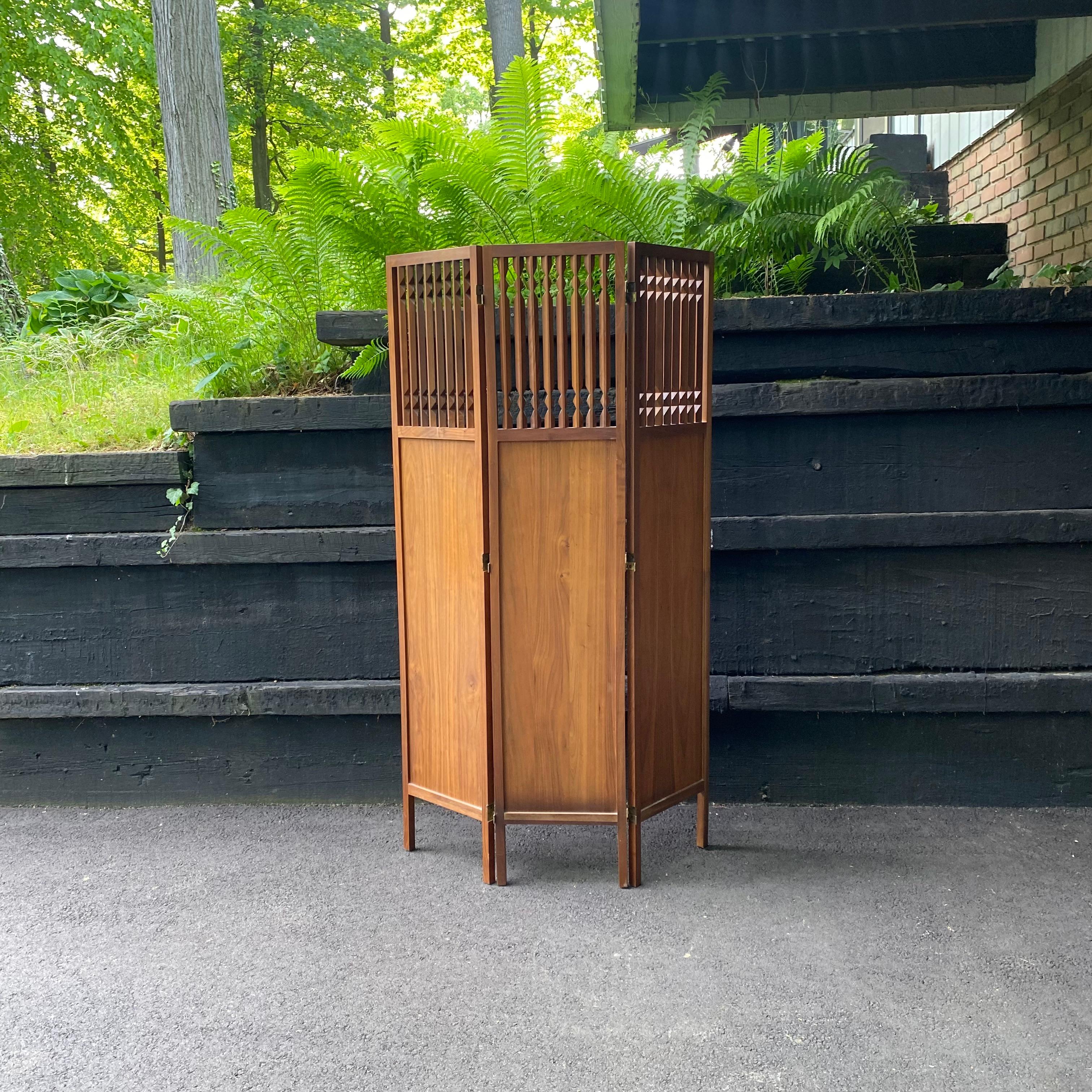Midcentury Arthur Umanoff Washington Woodcraft 1964 Walnut Room Divider Screen 3