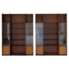 Medioevo  libreria in legno e pelle di Afra & Tobia Scarpa per Maxalto