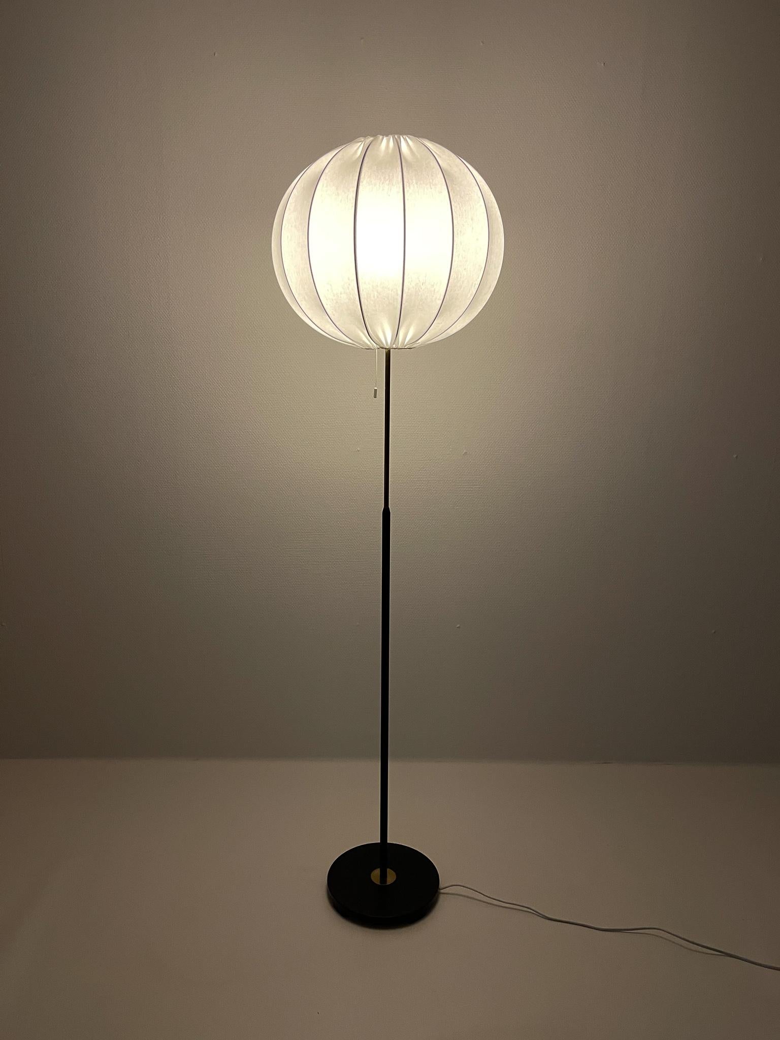 Midcentury ASEA Brass Floor Lamp, Sweden, 1960s For Sale 6
