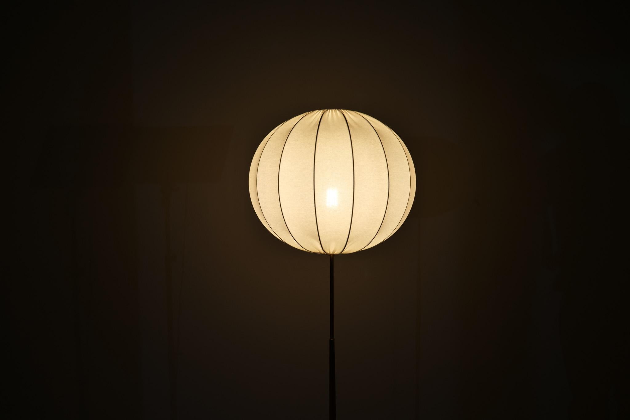 Midcentury Modern ASEA Brass Floor Lamp with Round Cotton Shade, Sweden, 1960s For Sale 9