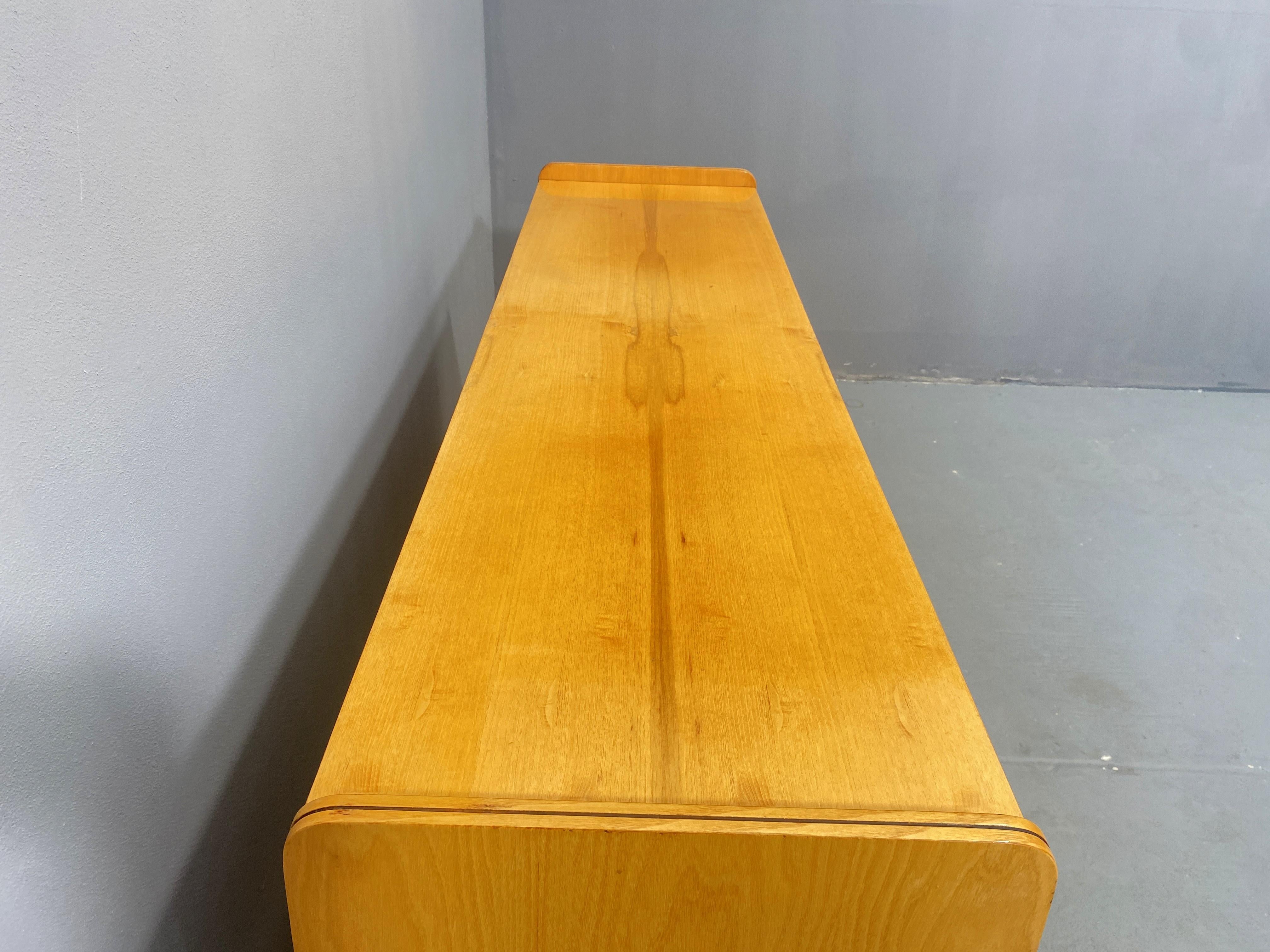 Midcentury ash wood dresser by F.Jirák for Tatra, 1960´s, Czechoslovakia For Sale 5
