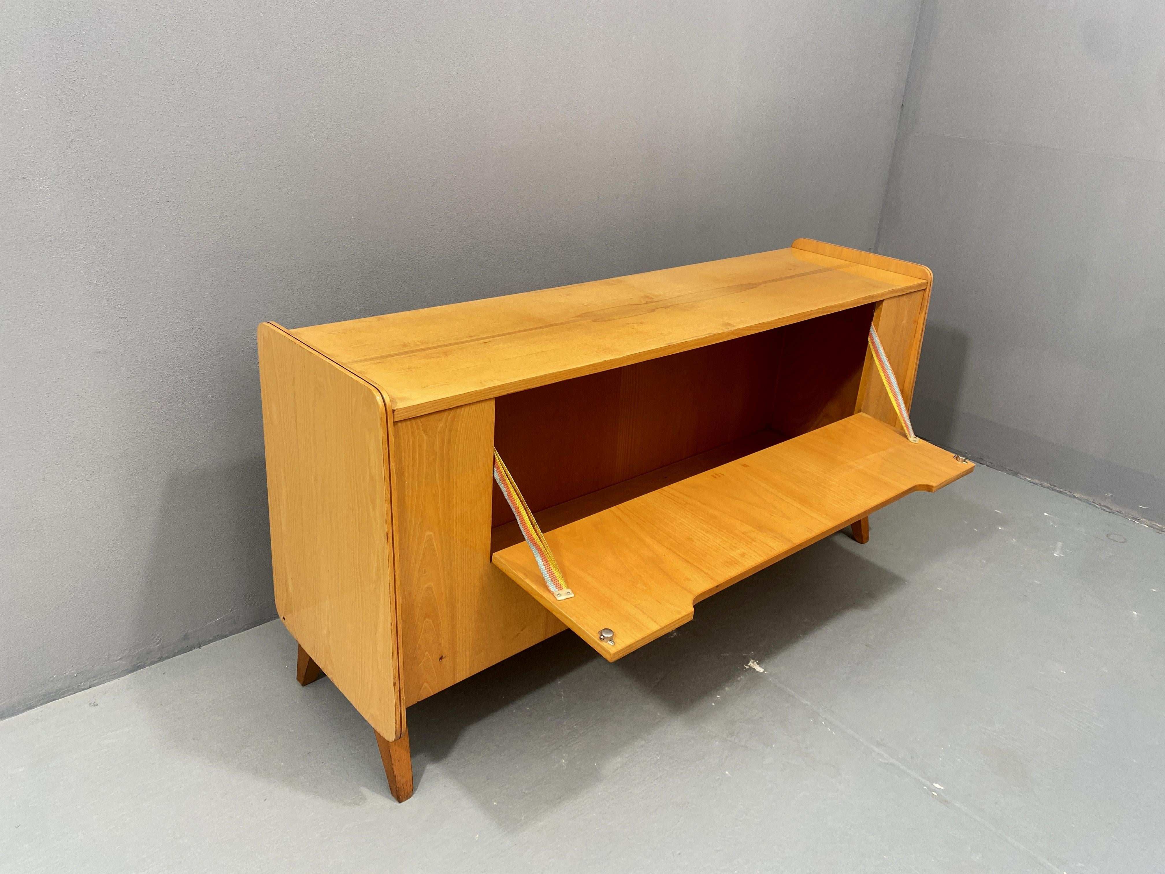Midcentury ash wood dresser by F.Jirák for Tatra, 1960´s, Czechoslovakia For Sale 9