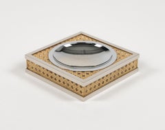 Cendrier du milieu du siècle dernier en lucite, rotin et chrome de style Christian Dior, Italie, années 1970