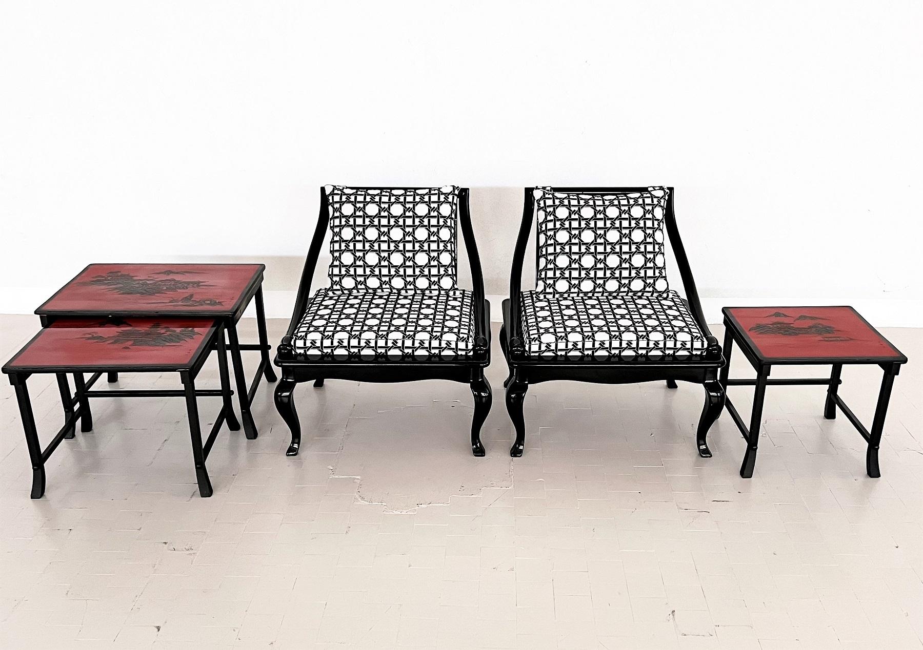 Midcentury Asian Side Chairs in Black Lacquer Wood and New Upholstery, 1970s For Sale 10