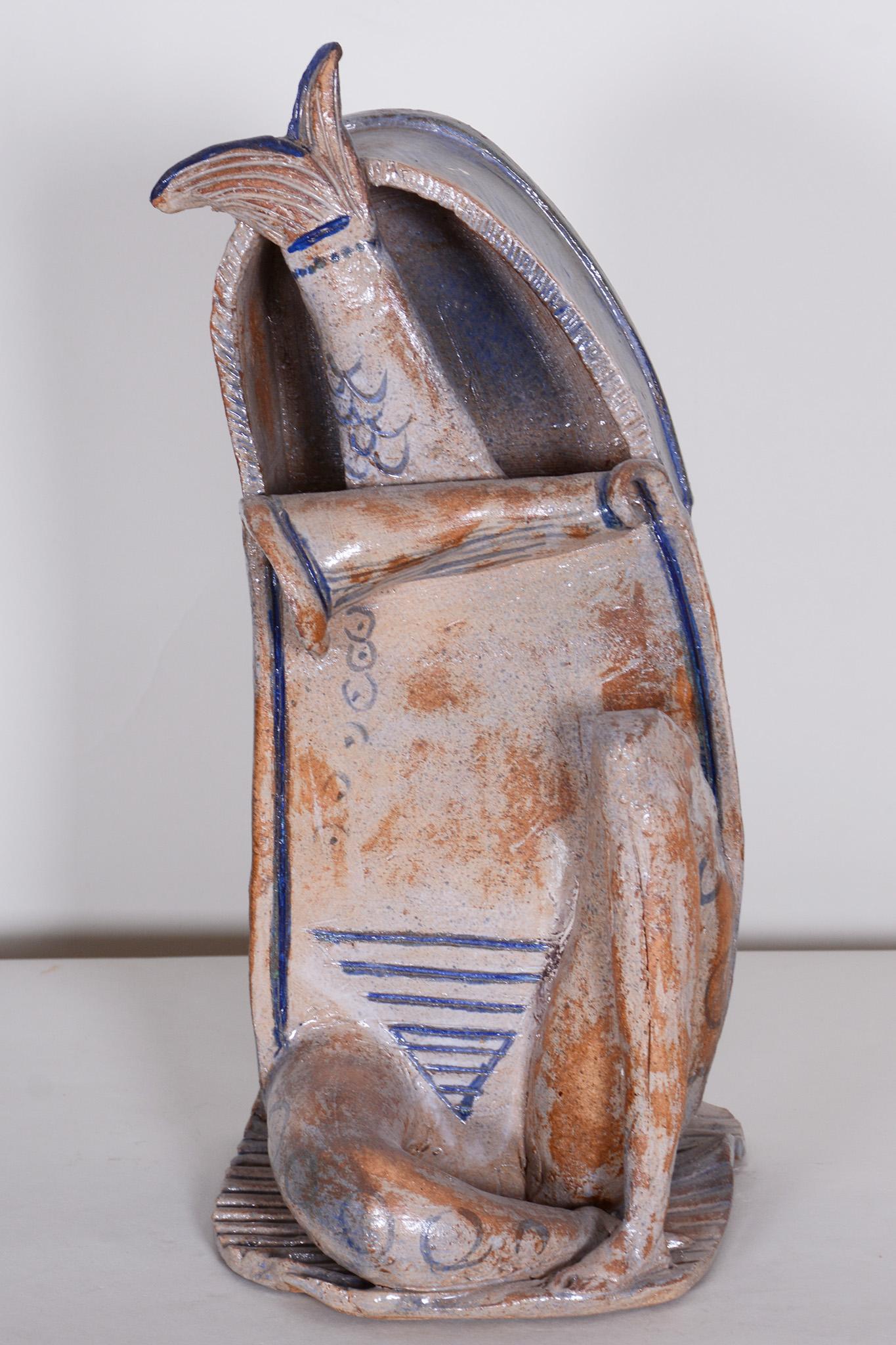 Midcentury Author ceramic figurine. 

Material: Glazed Ceramics
Source: Czechia (Czechoslovakia)
Period: 1960-1969

Well-preserved original condition.

This item features Classic Mid-Century Modern (MCM) design elements. Elements of MCM