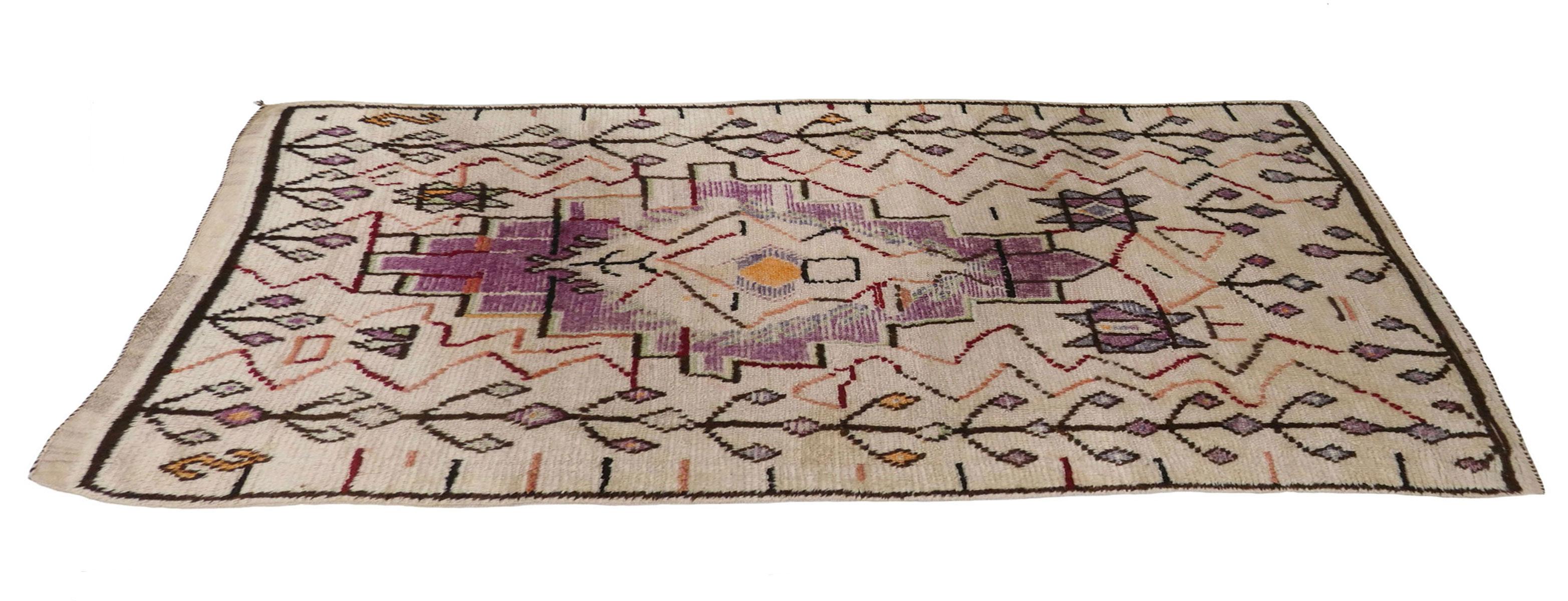 Midcentury Azilal Teppich 4' x 7' im Angebot 4