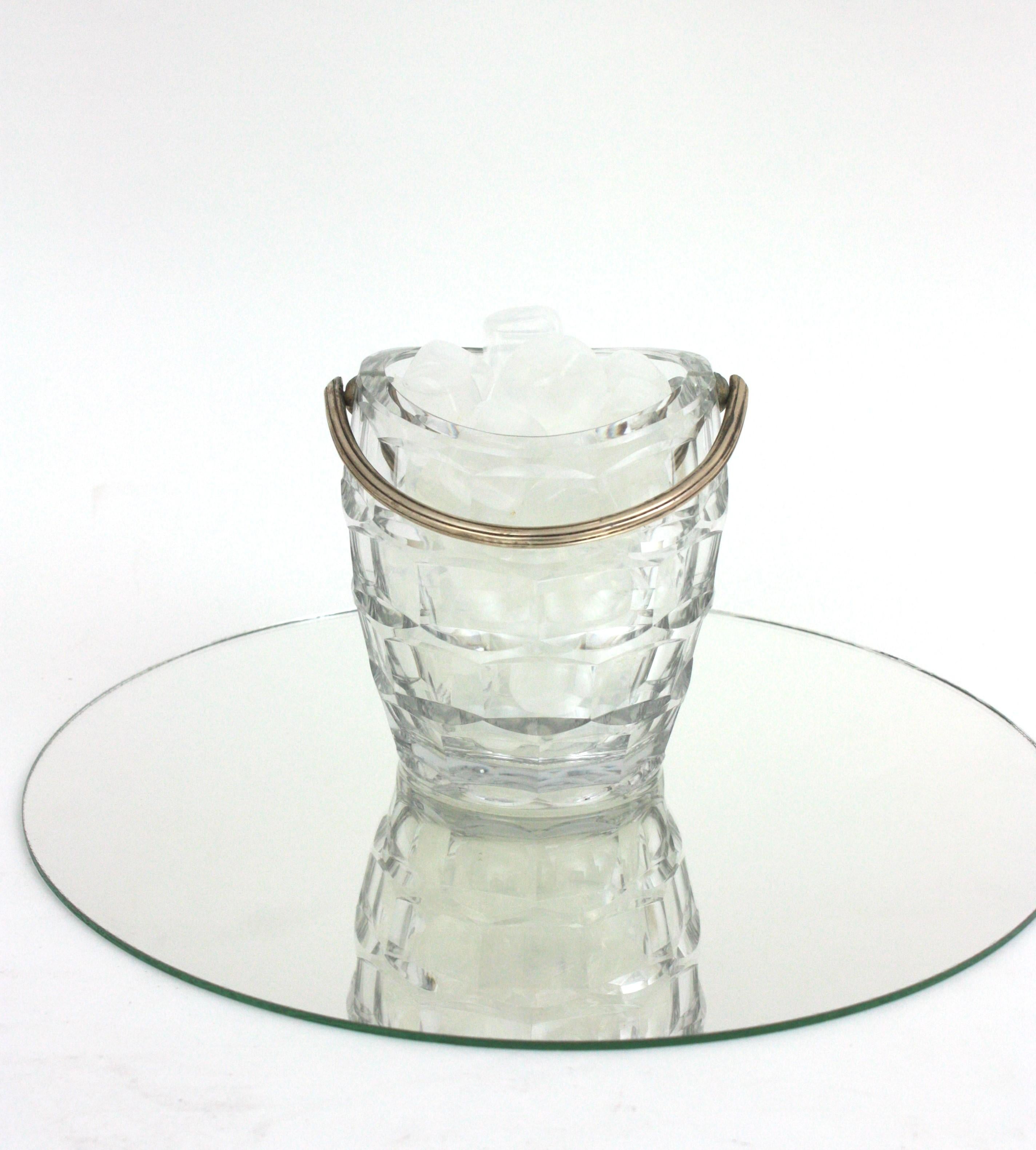 Seau à glace en cristal taillé et argent de Baccarat, années 50 en vente 5