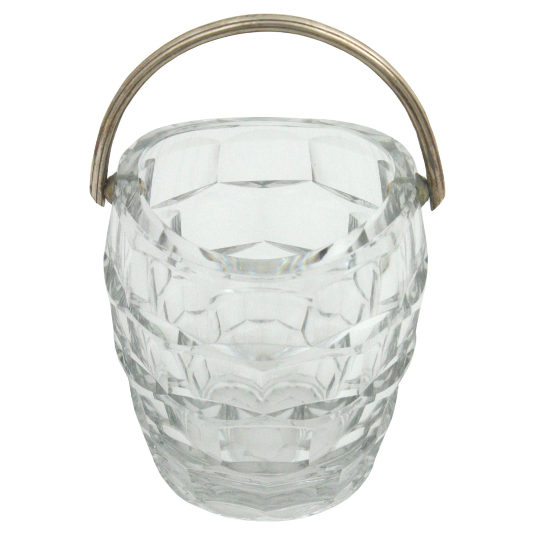 Midcentury Baccarat Cut Crystal and Silver Ice Bucket, 1950s In Good Condition For Sale In Barcelona, ES
