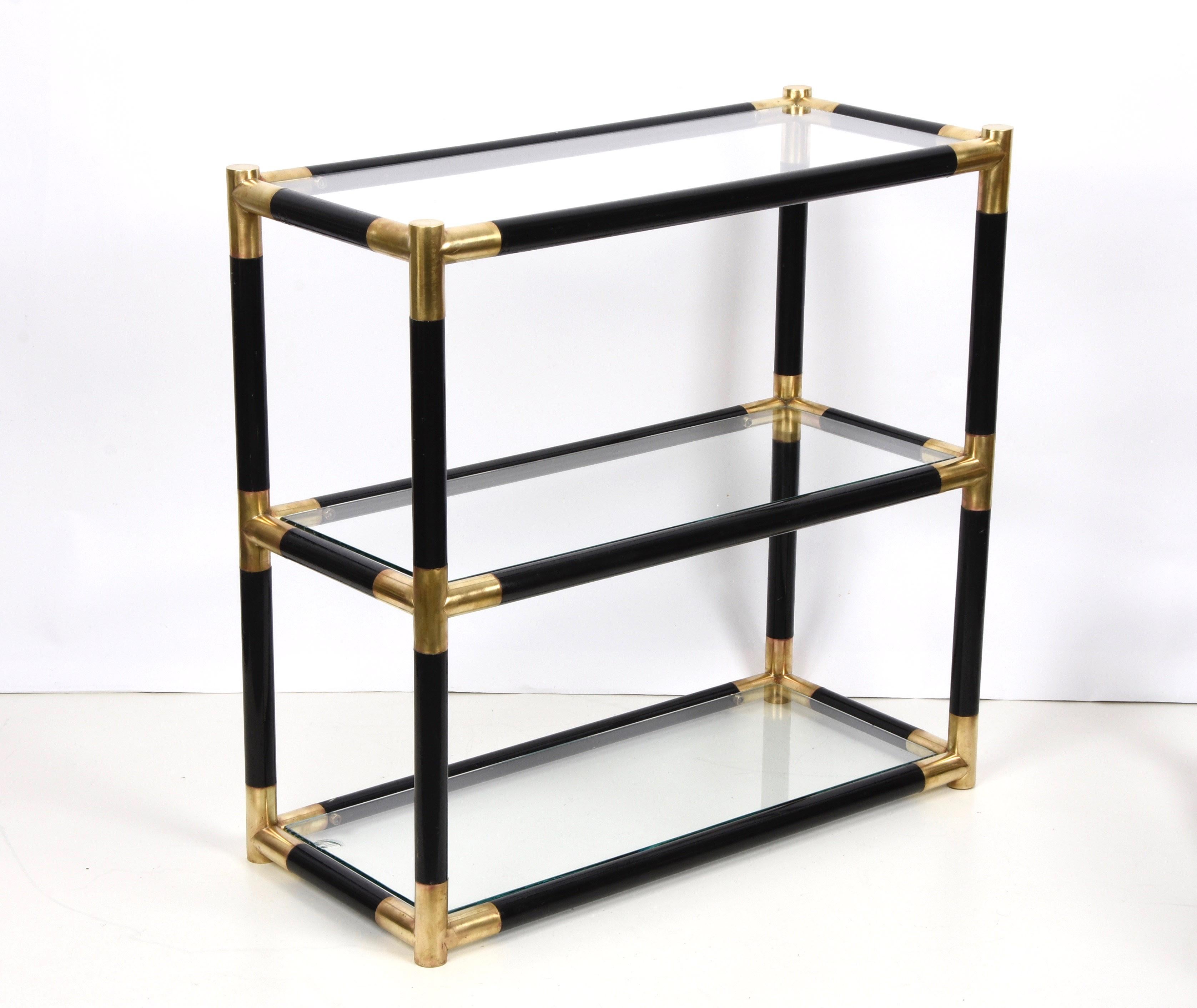Midcentury Bamboo and Brass Italian Bookcase with Three Crystal Shelves, 1970s 6