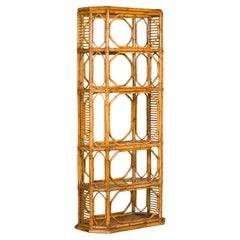 Etagère du milieu du siècle en bambou et verre avec cinq étagères et accents géométriques