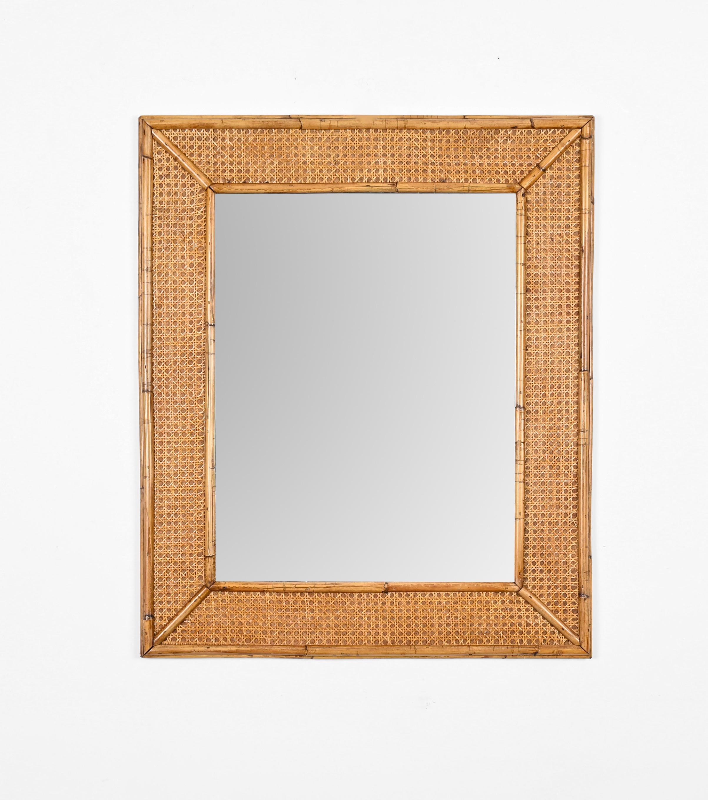 Midcentury Bamboo and Hand-Woven Wicker Rectangular Italian Mirror, 1970s For Sale 1