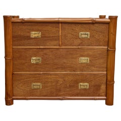 Commodes et coffres à tiroirs