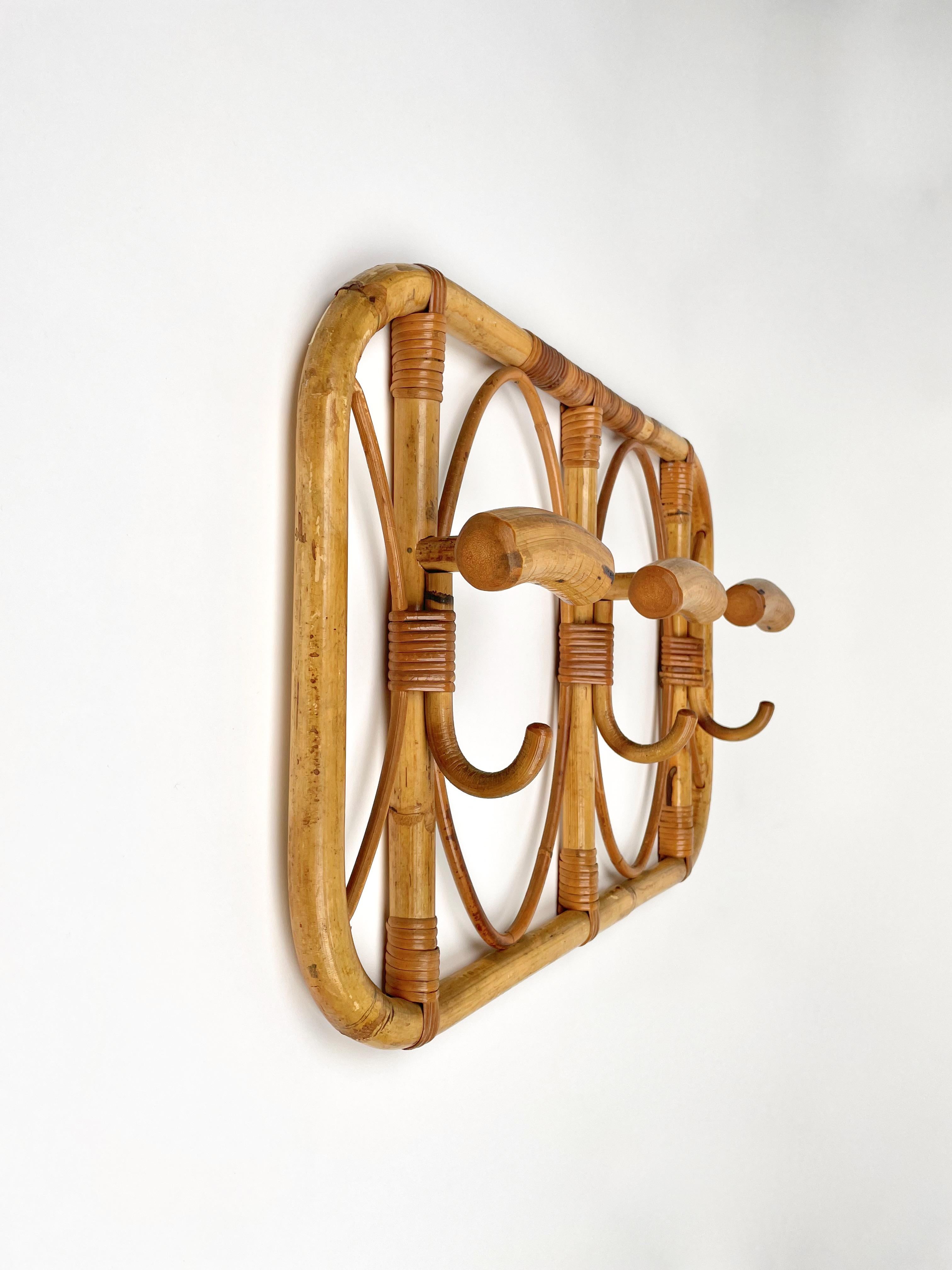 Midcentury Bamboo and Rattan Coat Rack, Italy 1960s For Sale 3