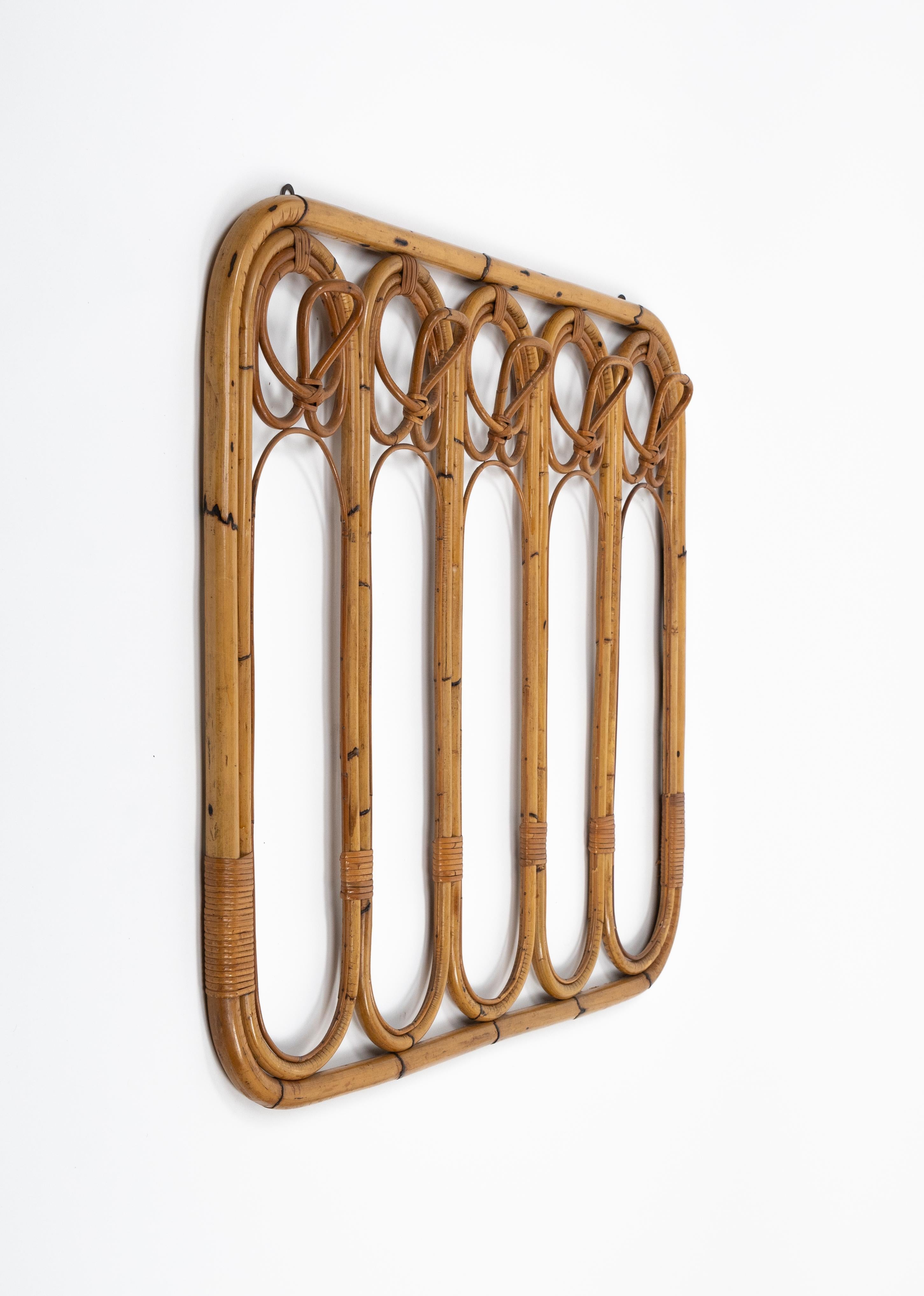 Midcentury amazing big rectangular coat hanger with rounded corners in bamboo and rattan featuring five hooks.  

Made in Italy in the 1960s.