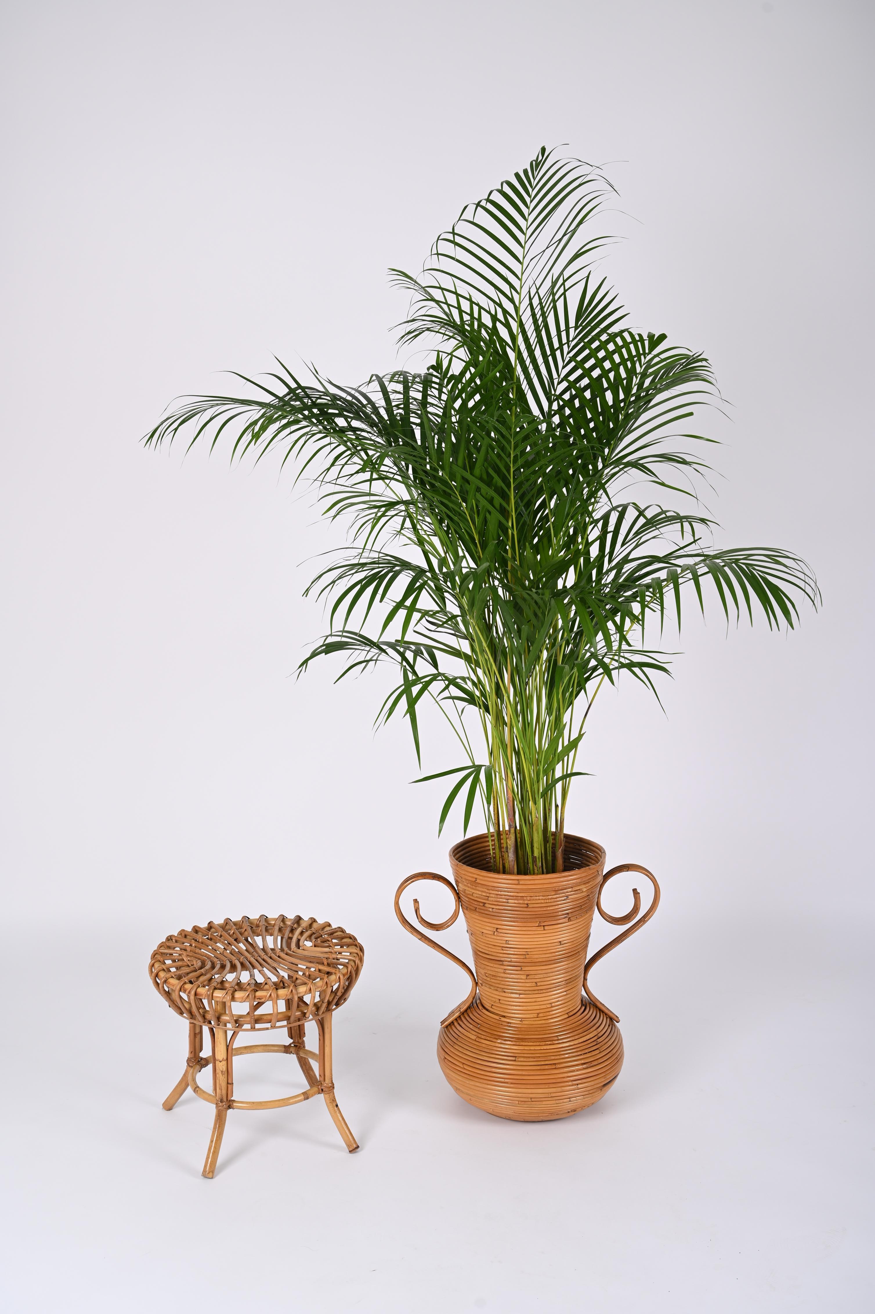 Midcentury Bamboo and Rattan Decorative Vase, by Vivai del Sud, Italy, 1970s For Sale 1