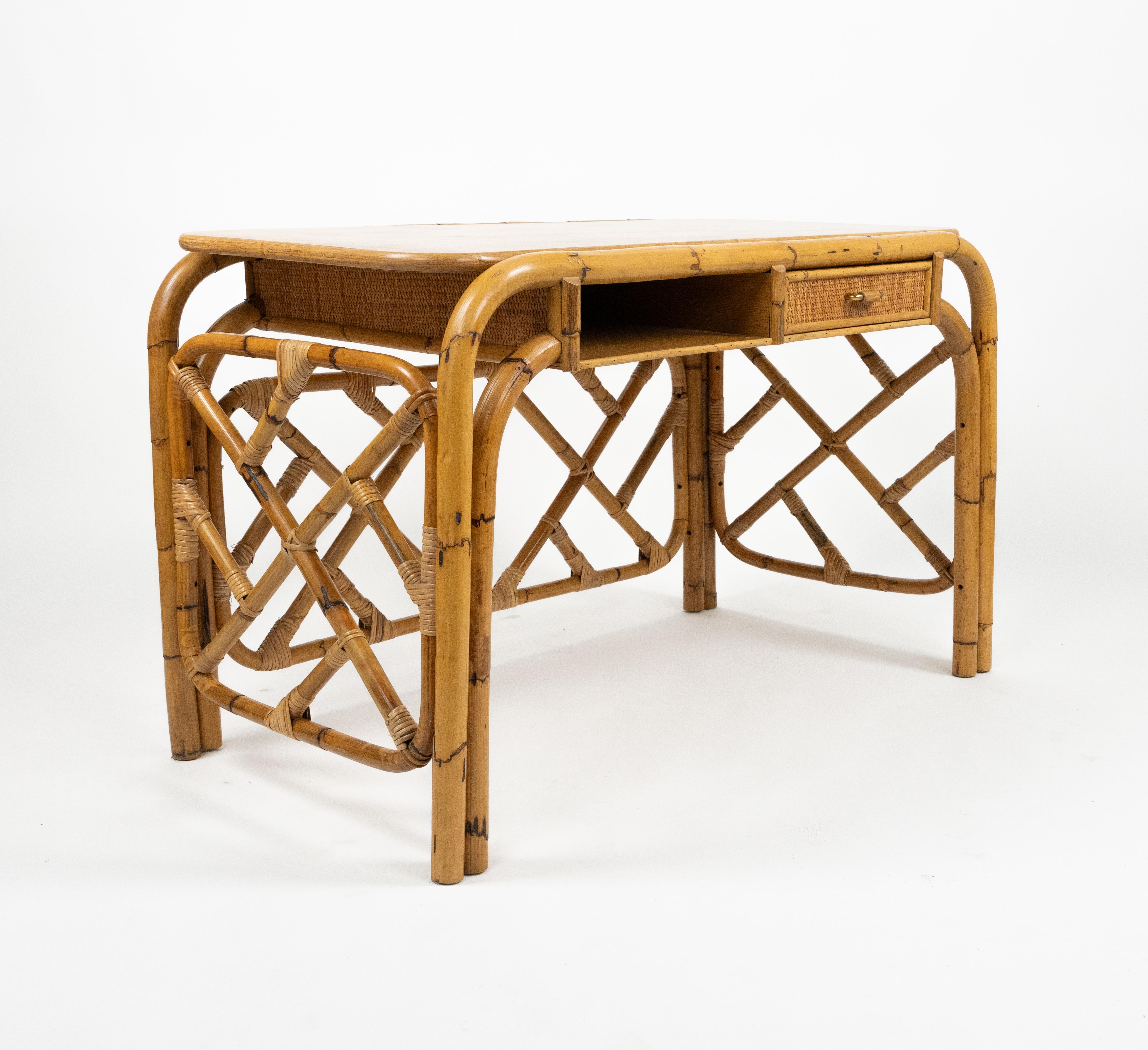 Midcentury Bamboo and Rattan Desk Writing Table Vivai Del Sud Style, Italy 1970s For Sale 5