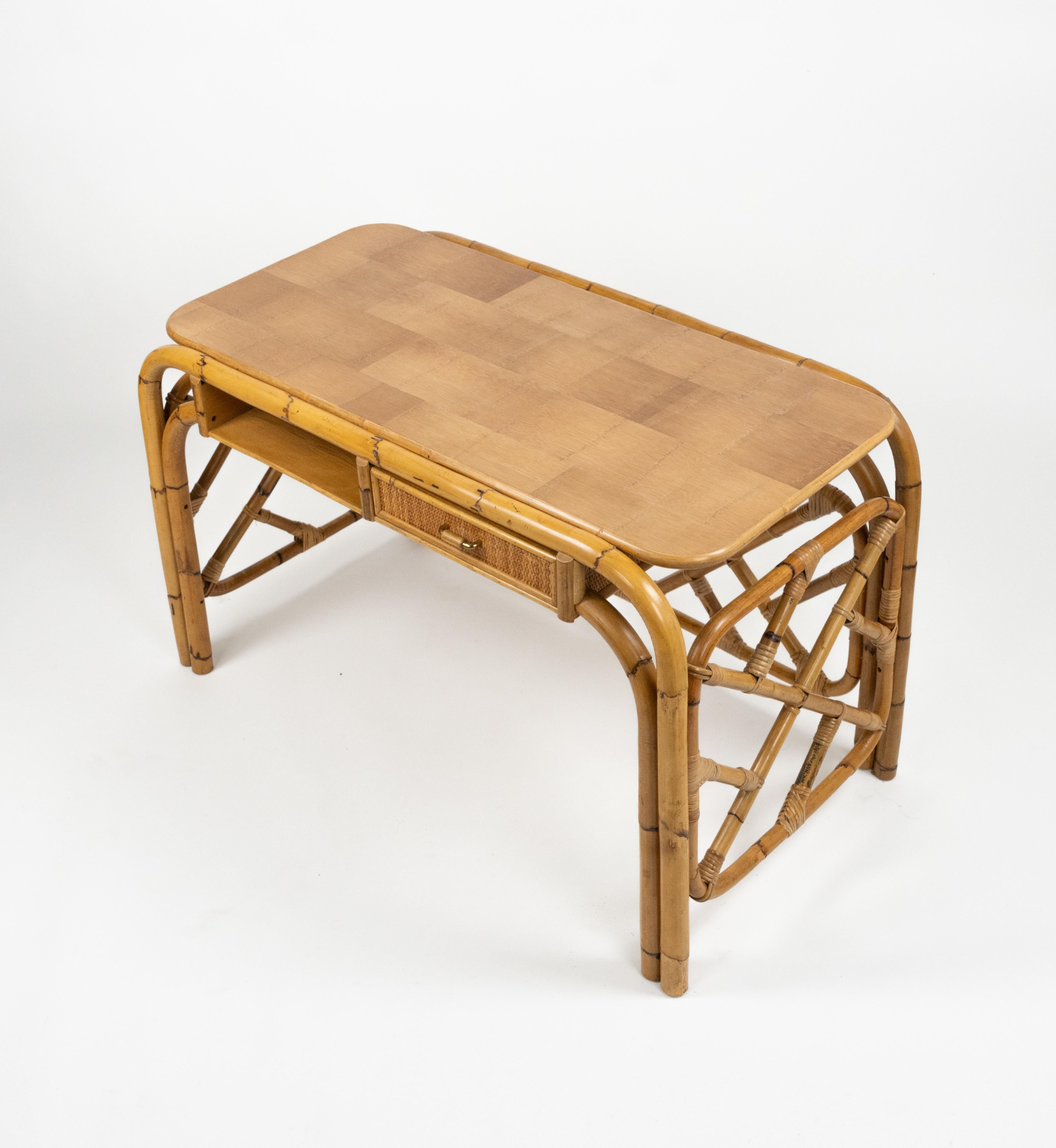 Italian Midcentury Bamboo and Rattan Desk Writing Table Vivai Del Sud Style, Italy 1970s For Sale
